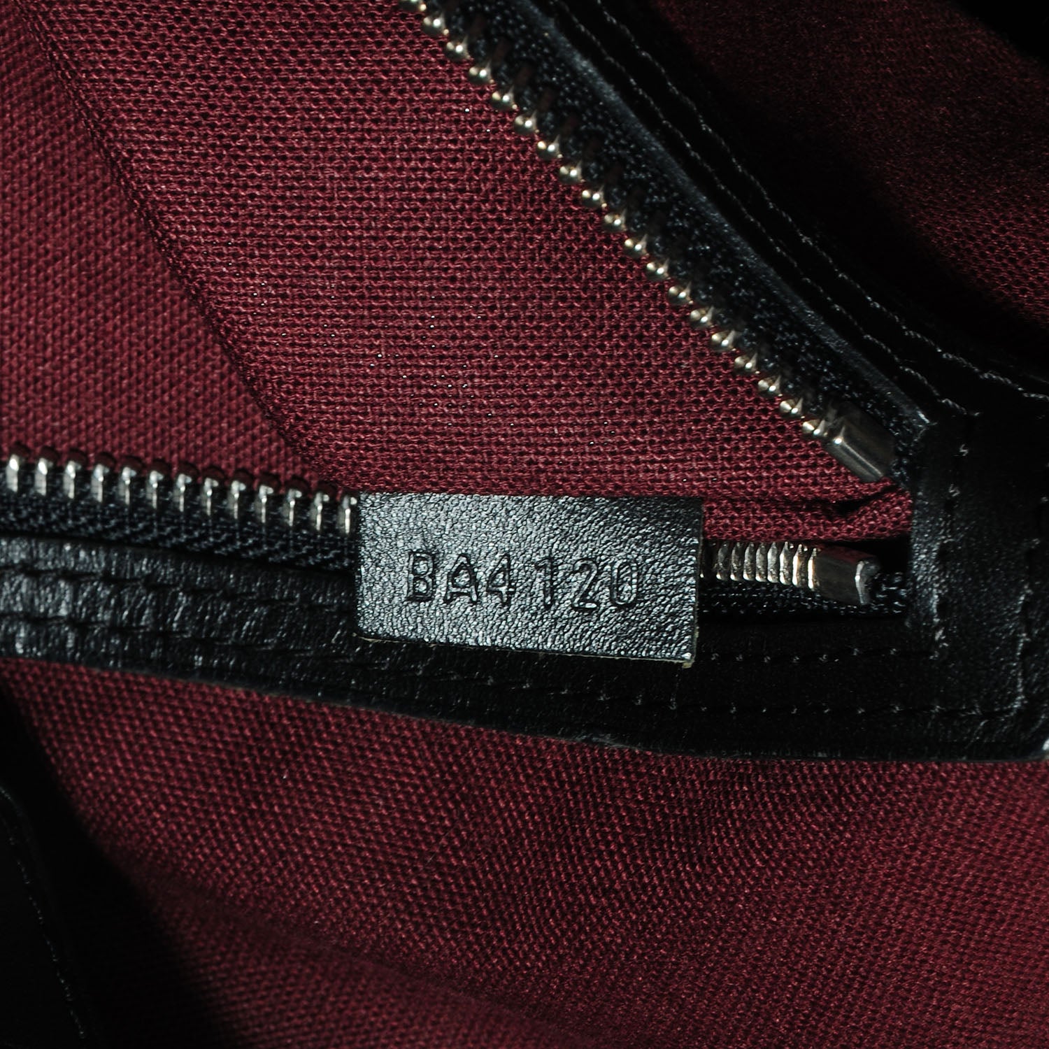 Louis Vuitton Monogram Macassar Davis 7 of 7