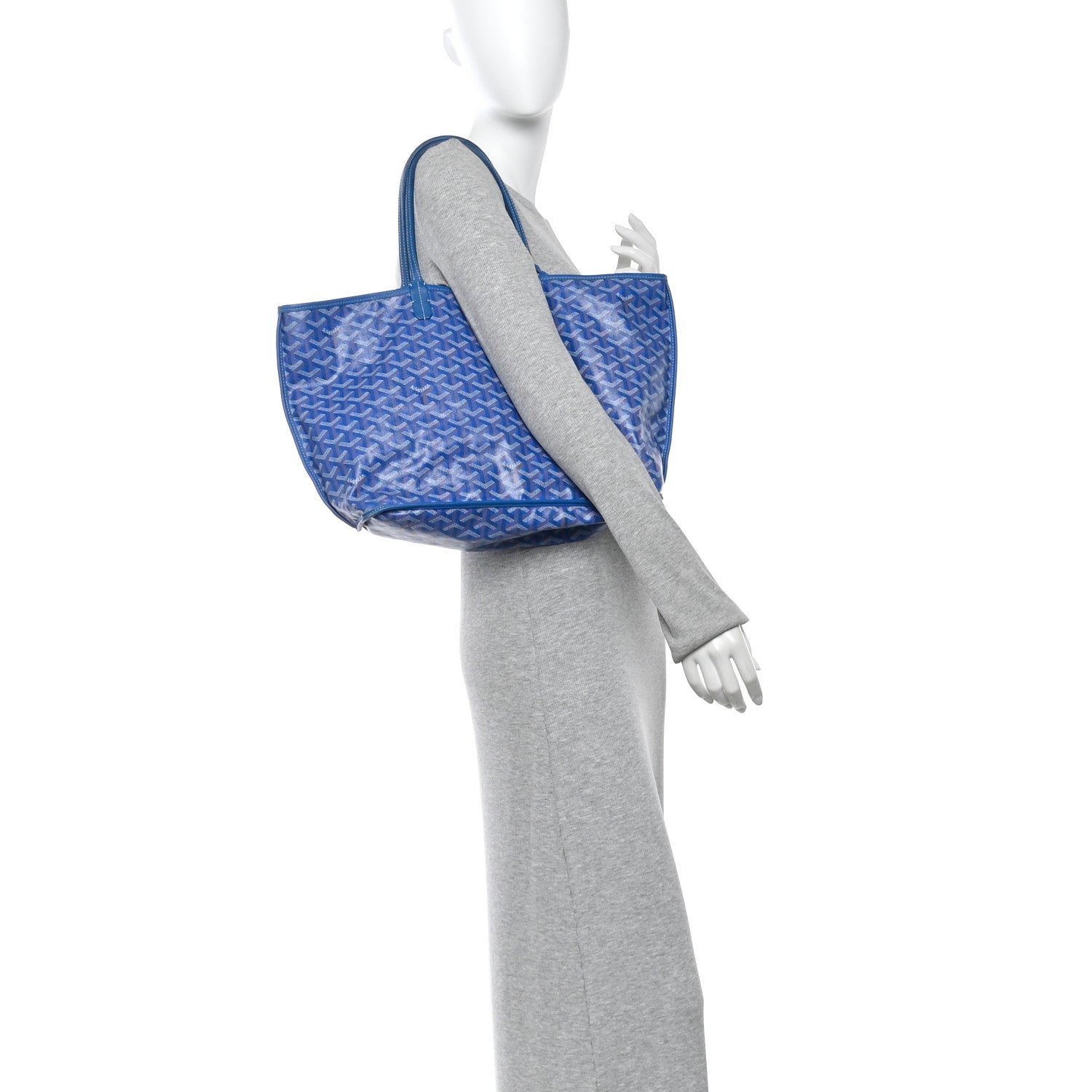 Goyard Goyardine Reversible Anjou PM Sky Blue 1858353 – FASHIONPHILE