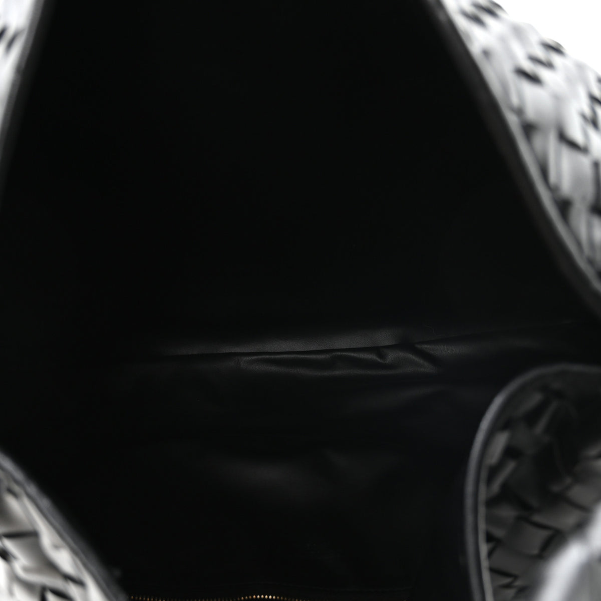Calfskin Intrecciato Large Hop Black