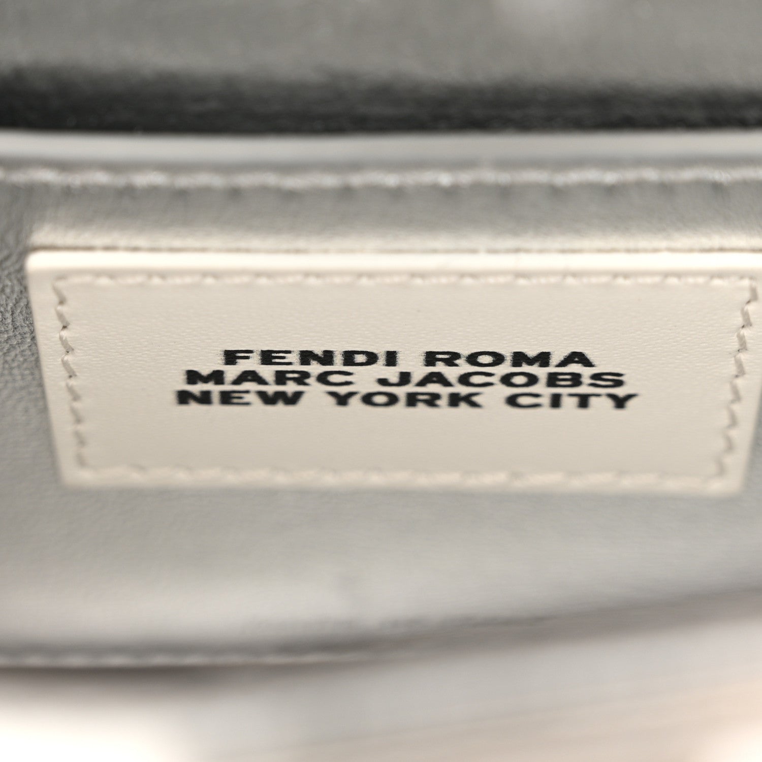 Fendi X MARC JACOBS Vitello Catalan Mirror Petite Peekaboo I SEE U Satchel Argento 7 of 11