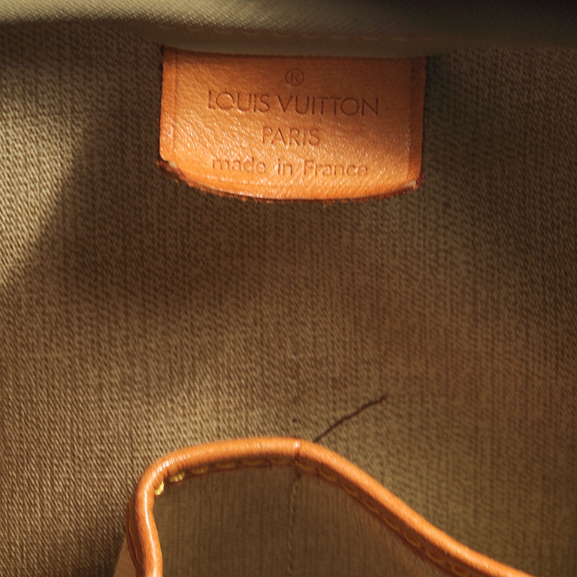 Louis Vuitton Monogram Deauville 6 of 8