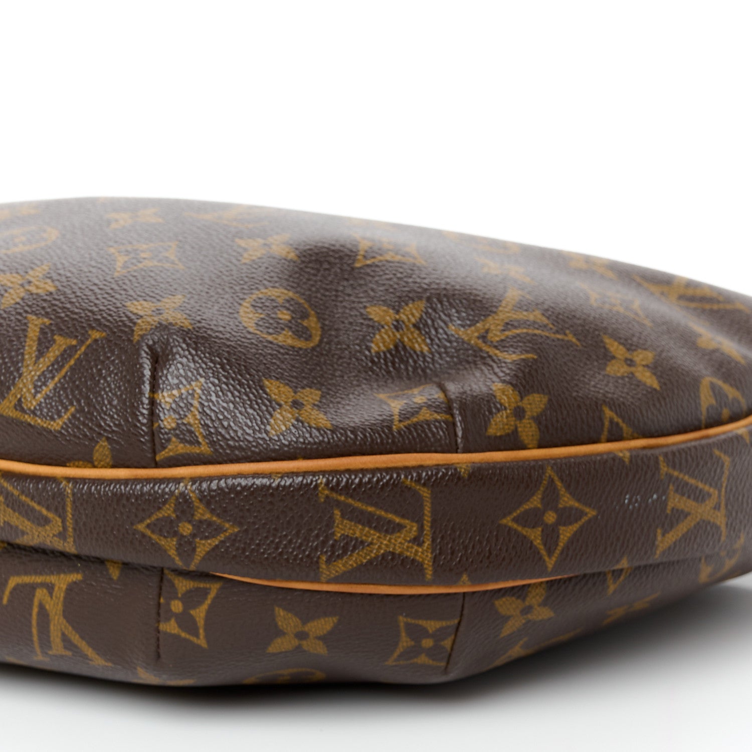 Louis Vuitton Monogram Croissant MM 9 of 11