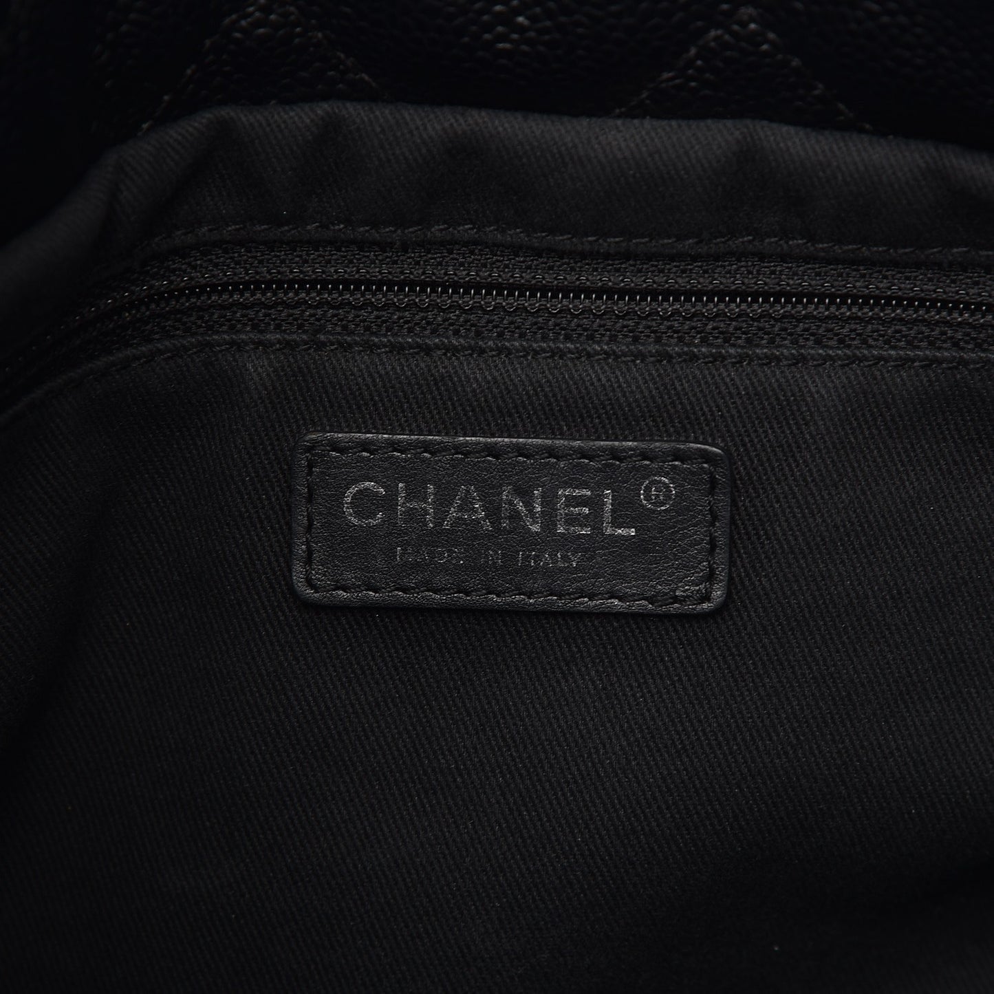Caviar Timeless CC Soft Tote Black