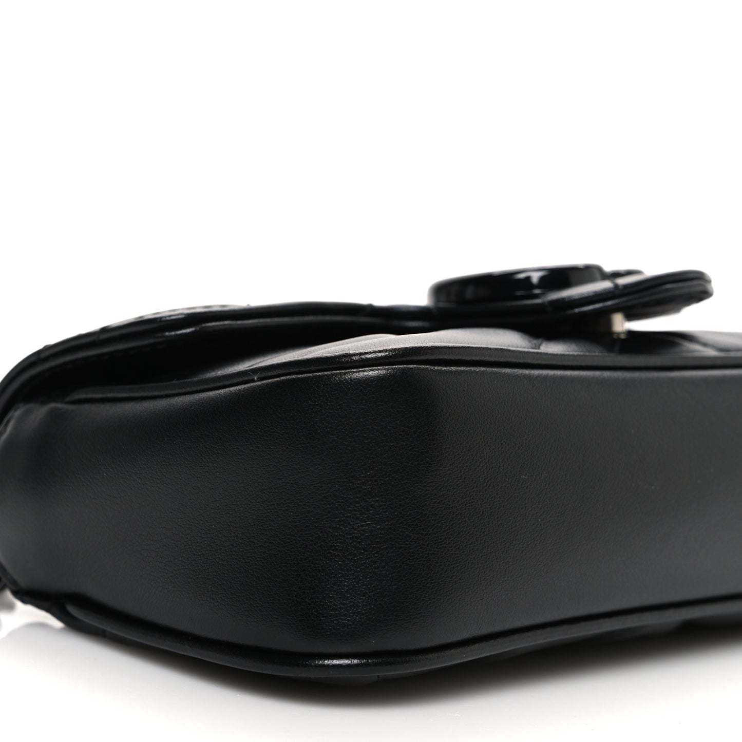 Calfskin Matelasse Monochrome GG Marmont Chain Belt Bag Black