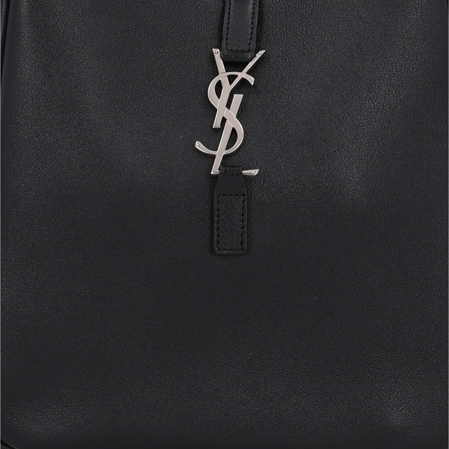Smooth Calfskin Small Le 5 A 7 Soft Hobo Black