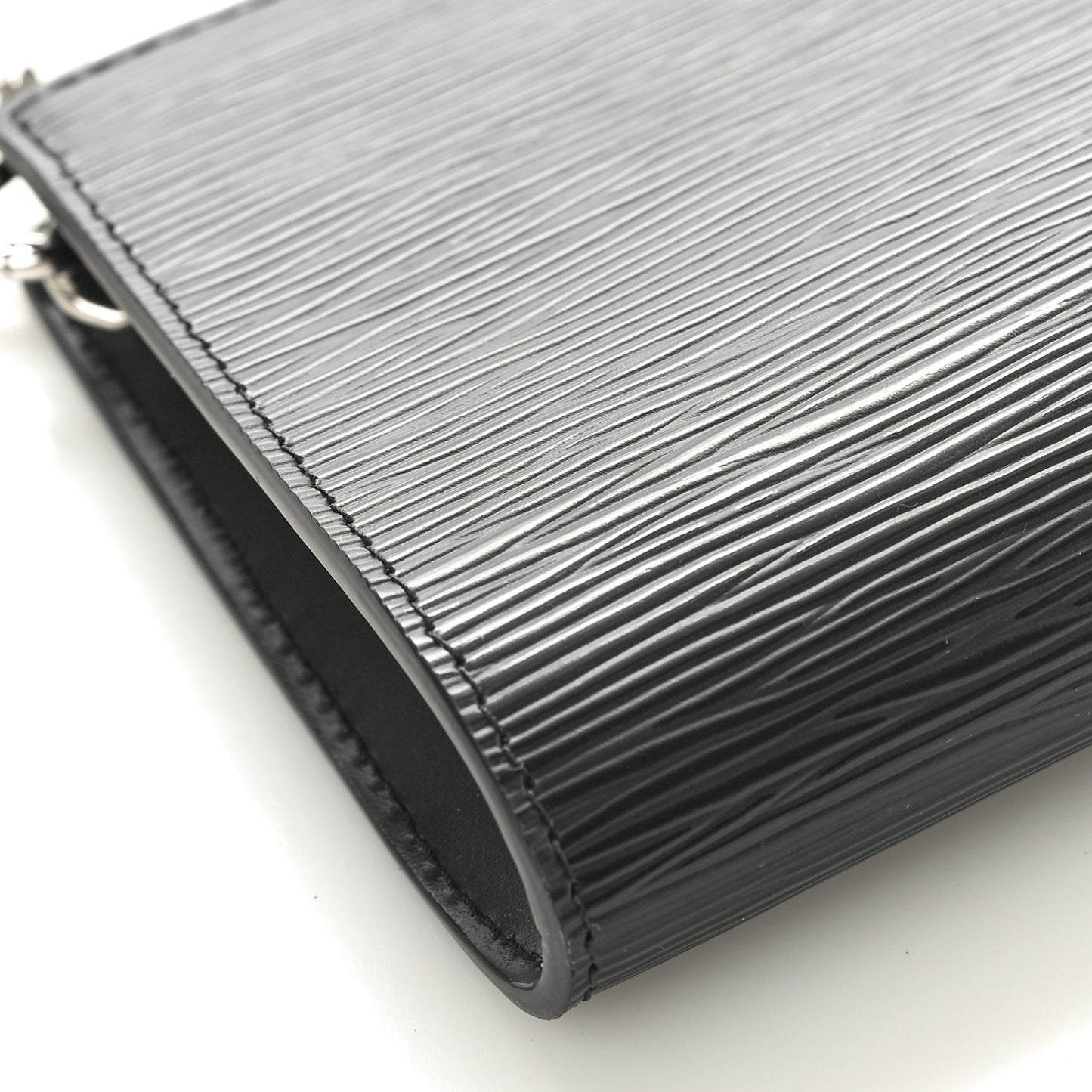 Epi Pochette Accessories 24 Black