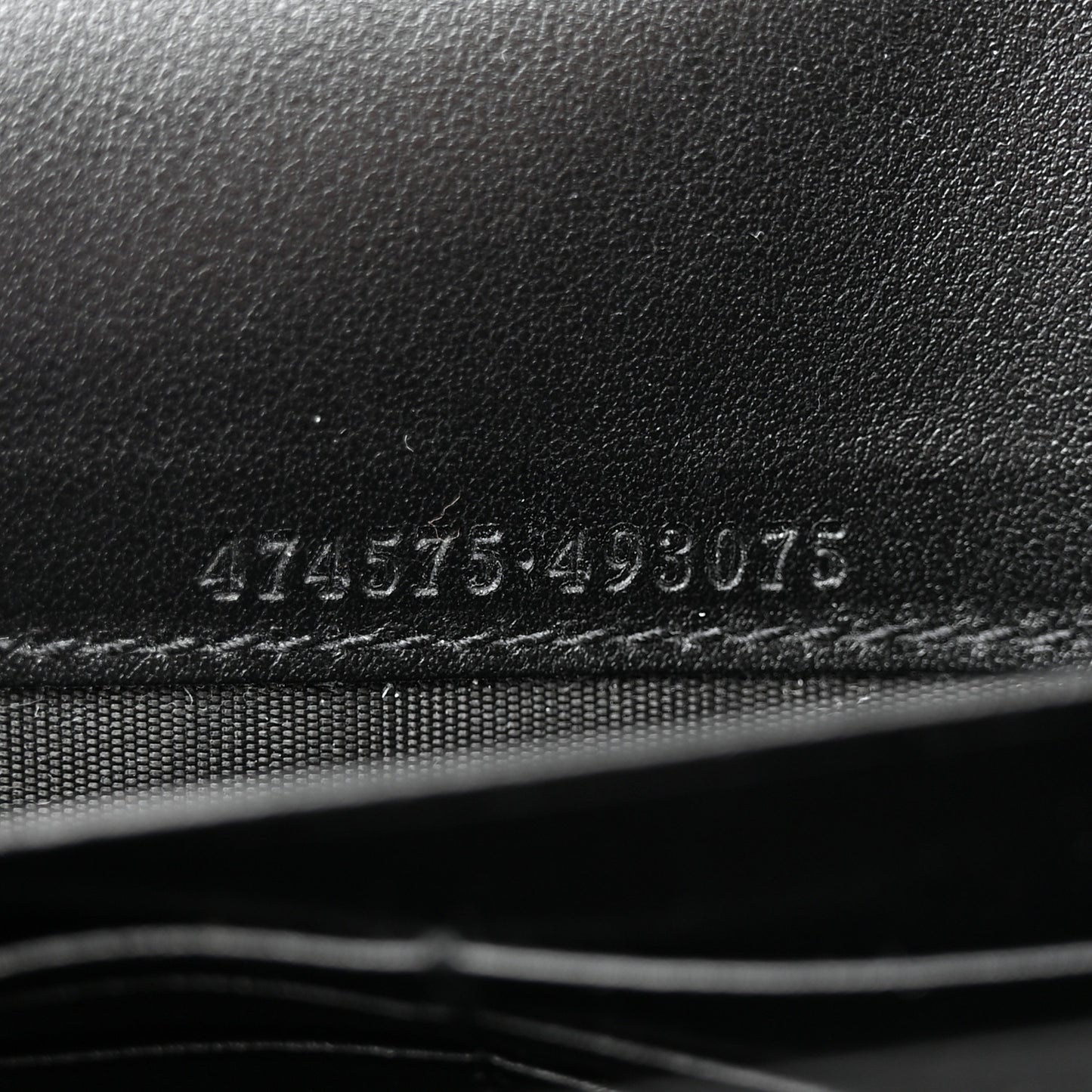 Calfskin Matelasse GG Marmont Chain Wallet Black