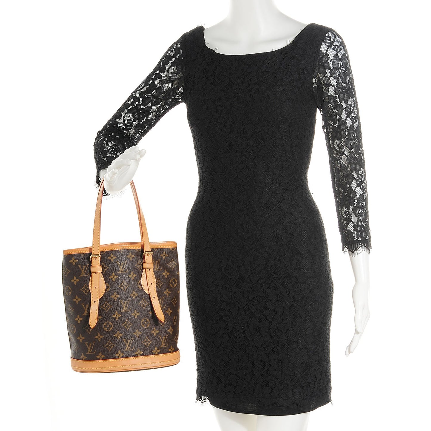 Monogram Petit Bucket 23