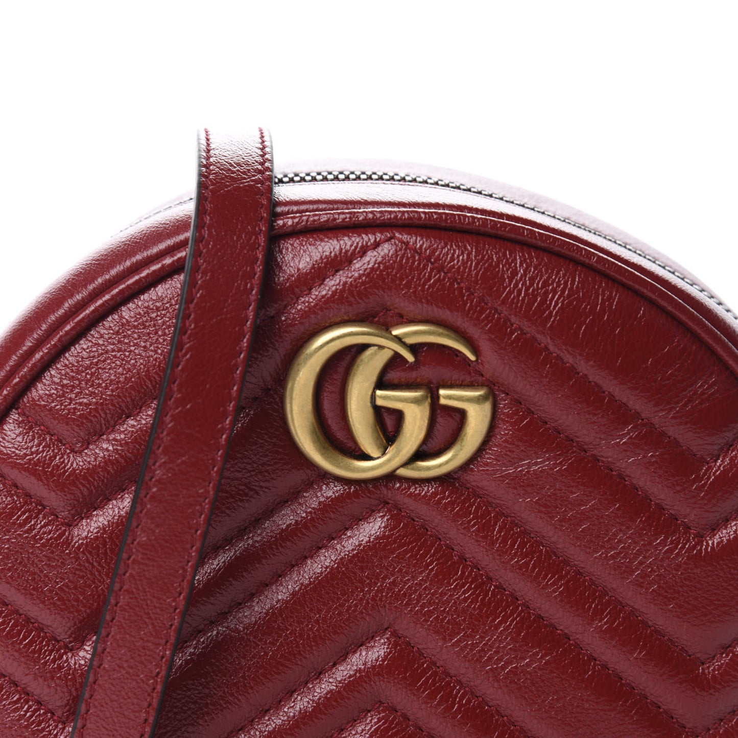 Glazed Calfskin Matelasse Heart Mini GG Marmont Round Shoulder Bag Romantic Cerise