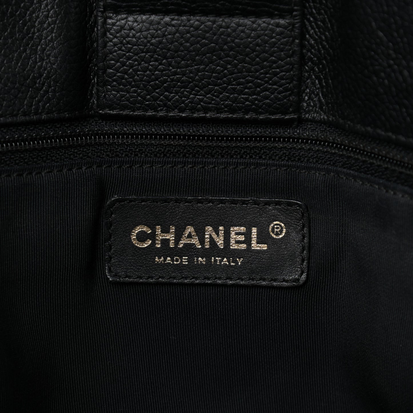 Calfskin Cerf Executive Shopper Tote Black