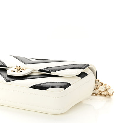 Chanel Lambskin Chevron Stitched Flap White Black 10 of 10