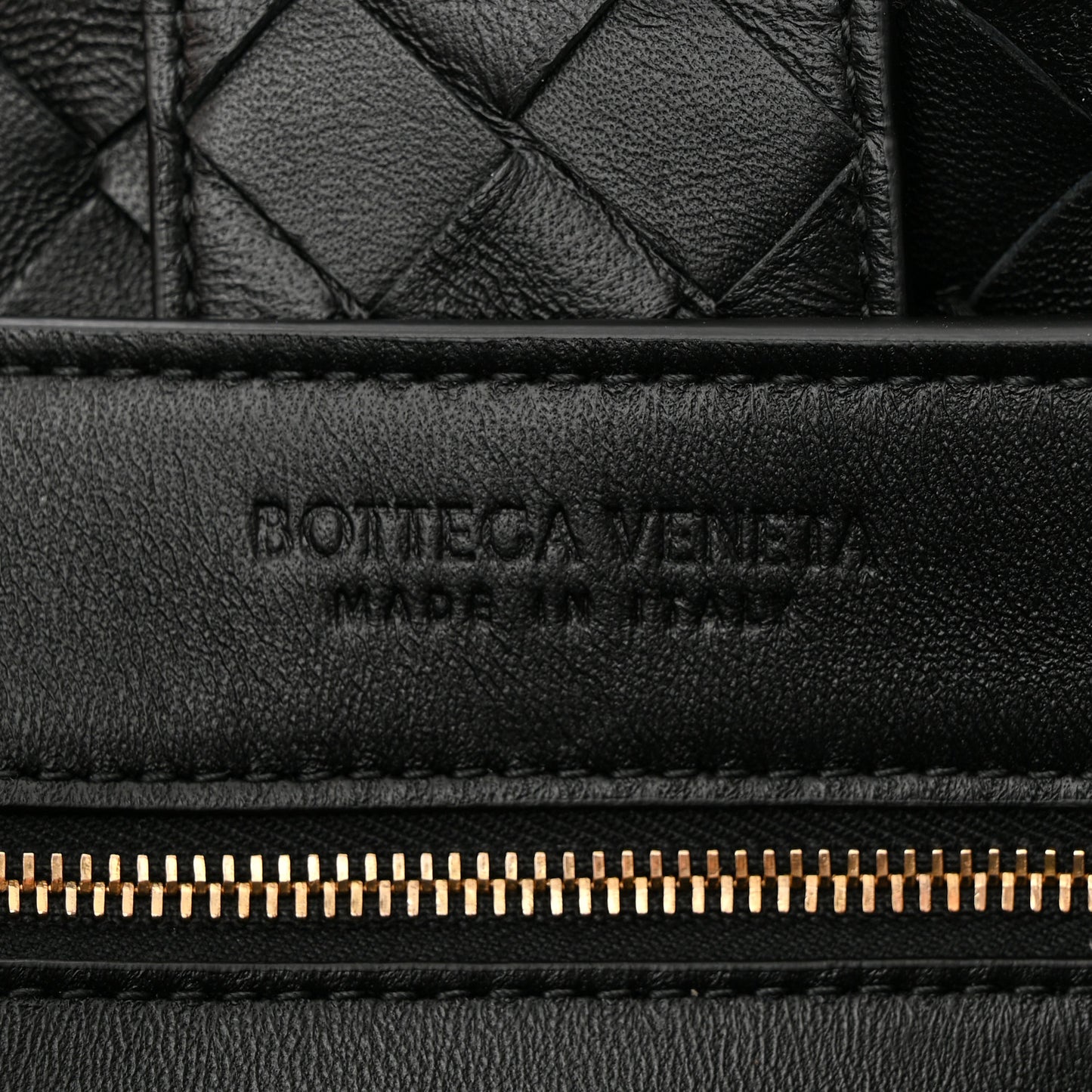 Nappa Intrecciato Medium Andiamo Shoulder Bag Black