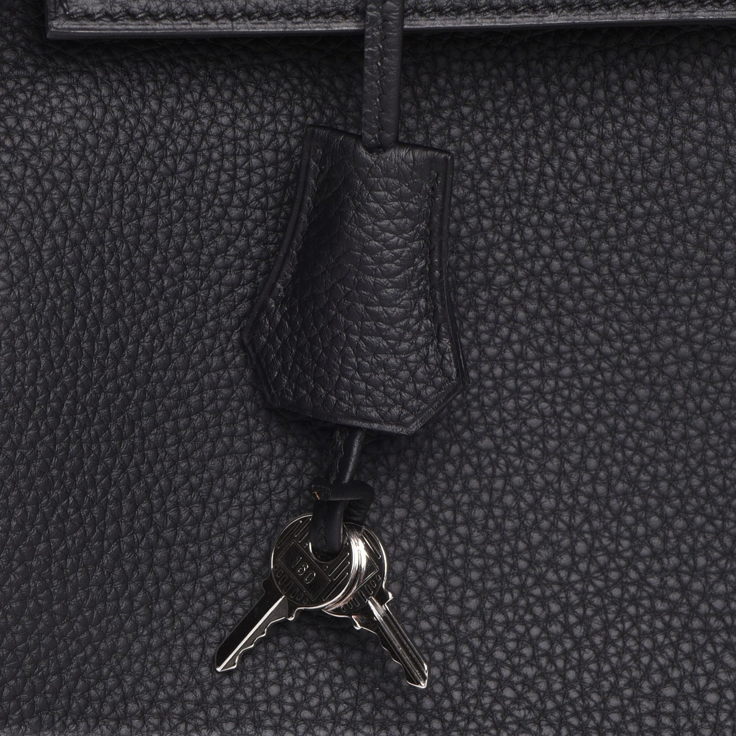 Togo Kelly Retourne 32 Black