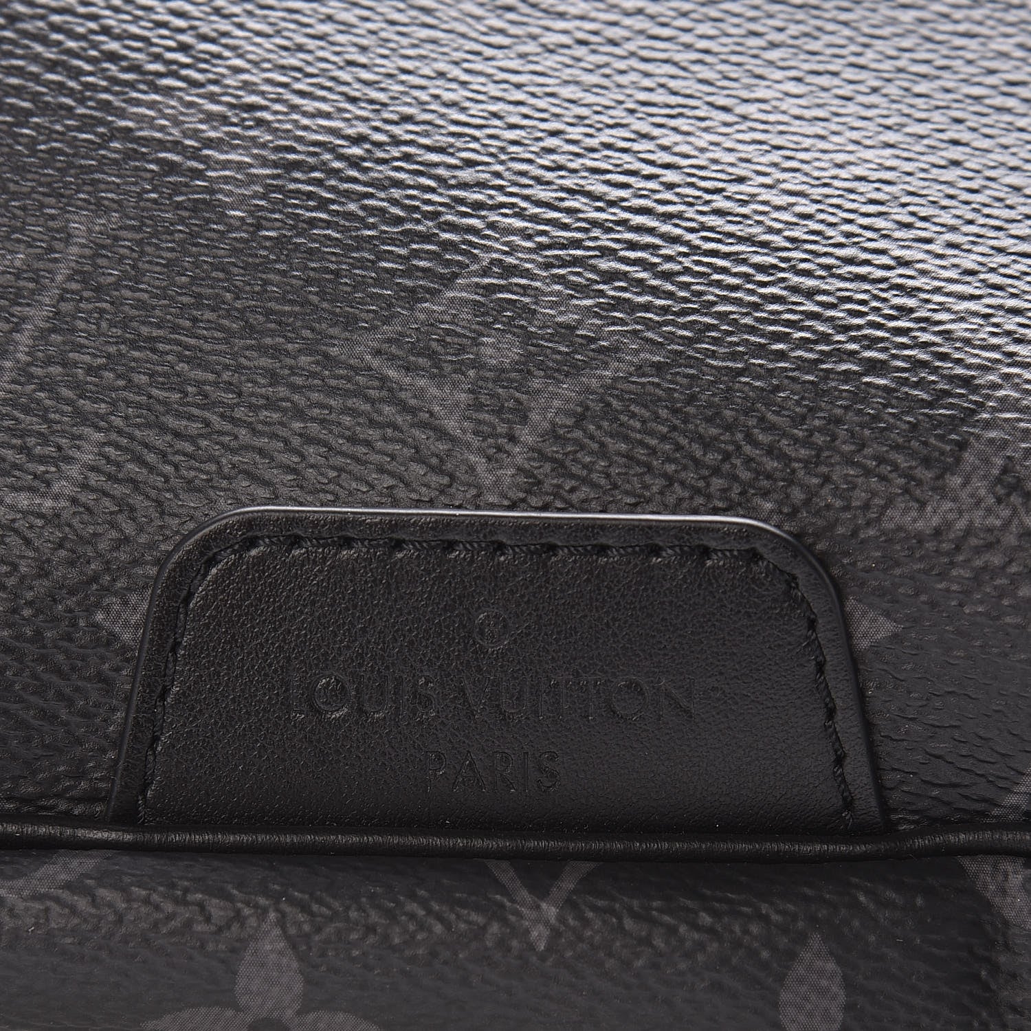 Louis Vuitton Monogram Eclipse Discovery Bumbag 8 of 9