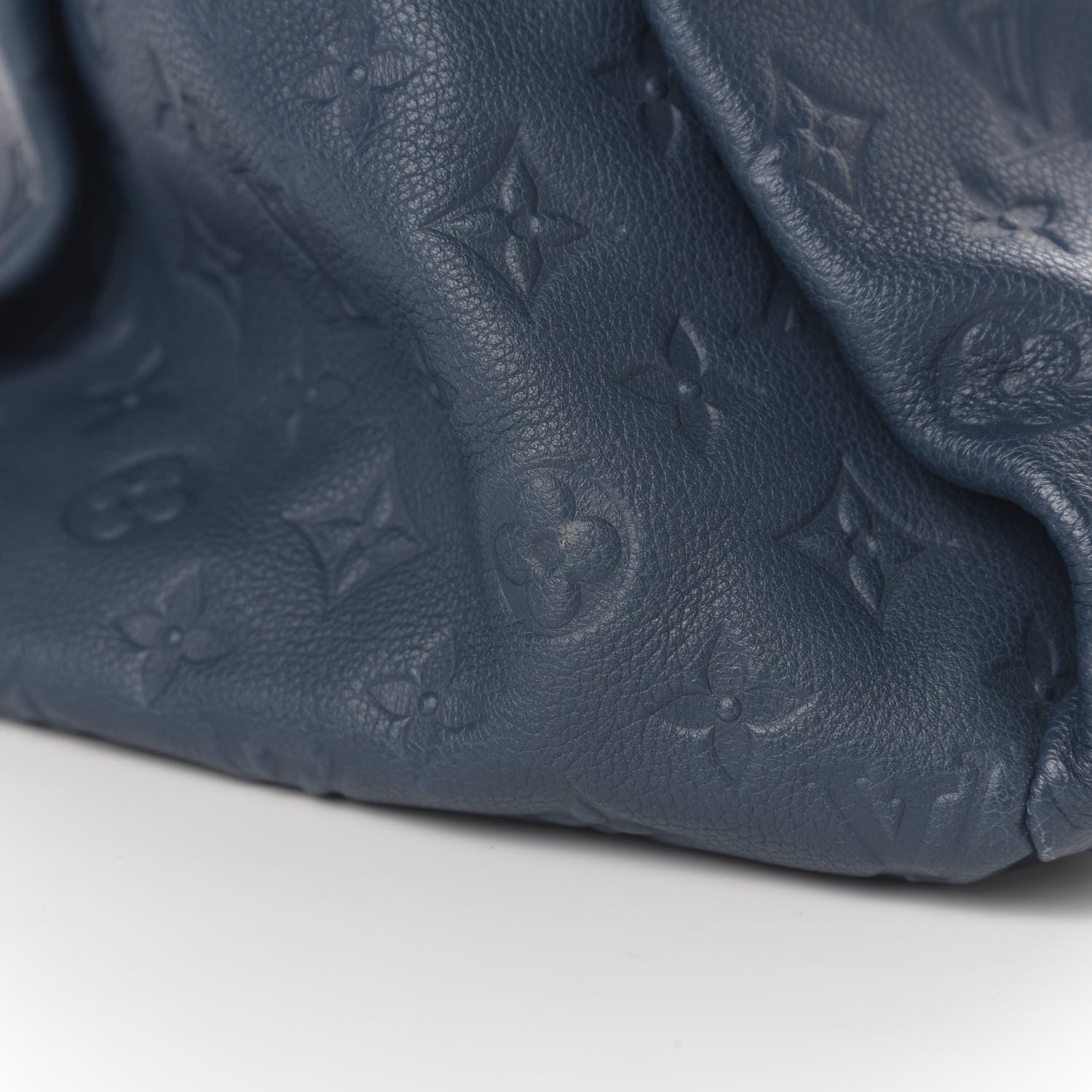 Louis Vuitton Empreinte Artsy MM Orage 9 of 10
