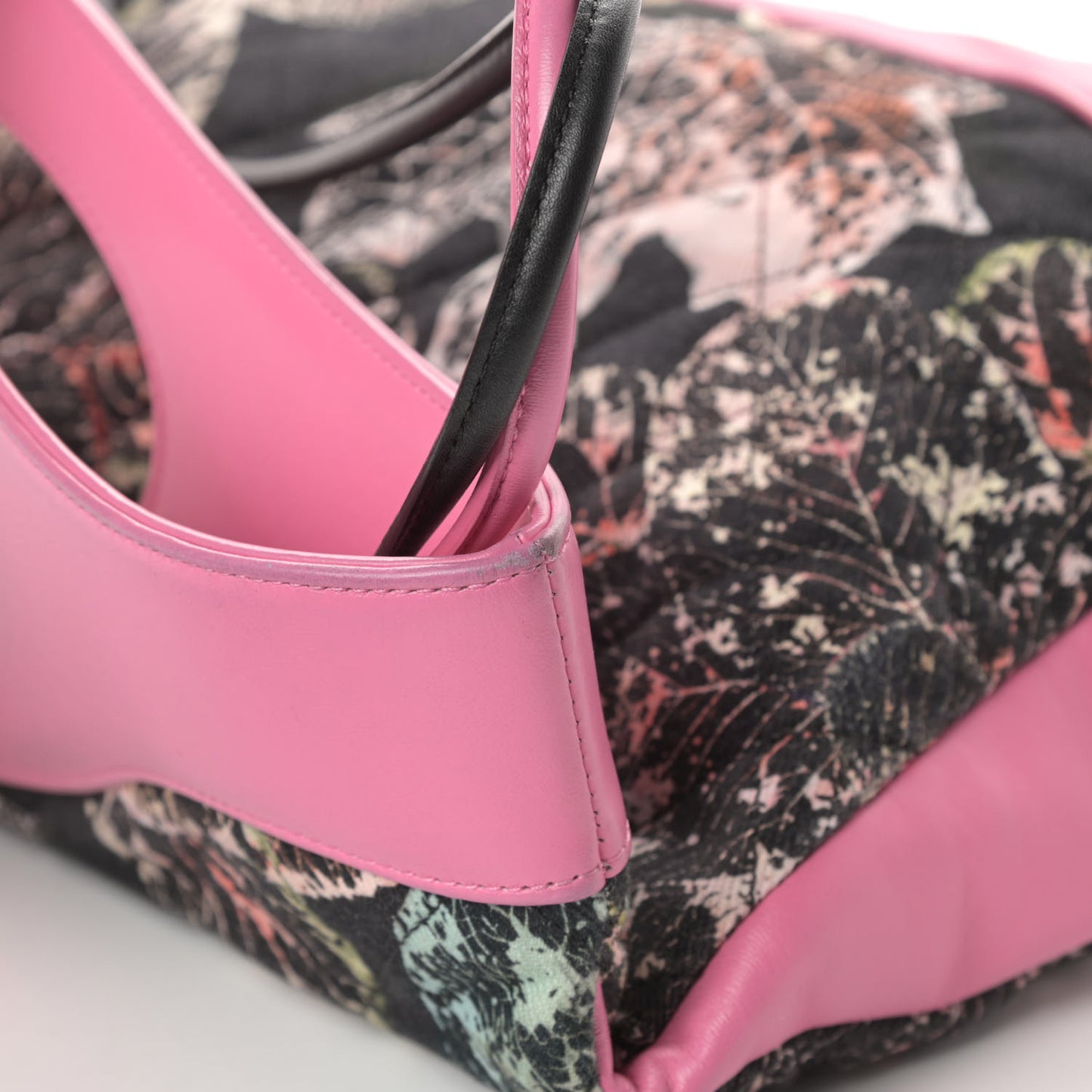 Calfskin Canvas Printed Medium 31 Shopping Bag Pink