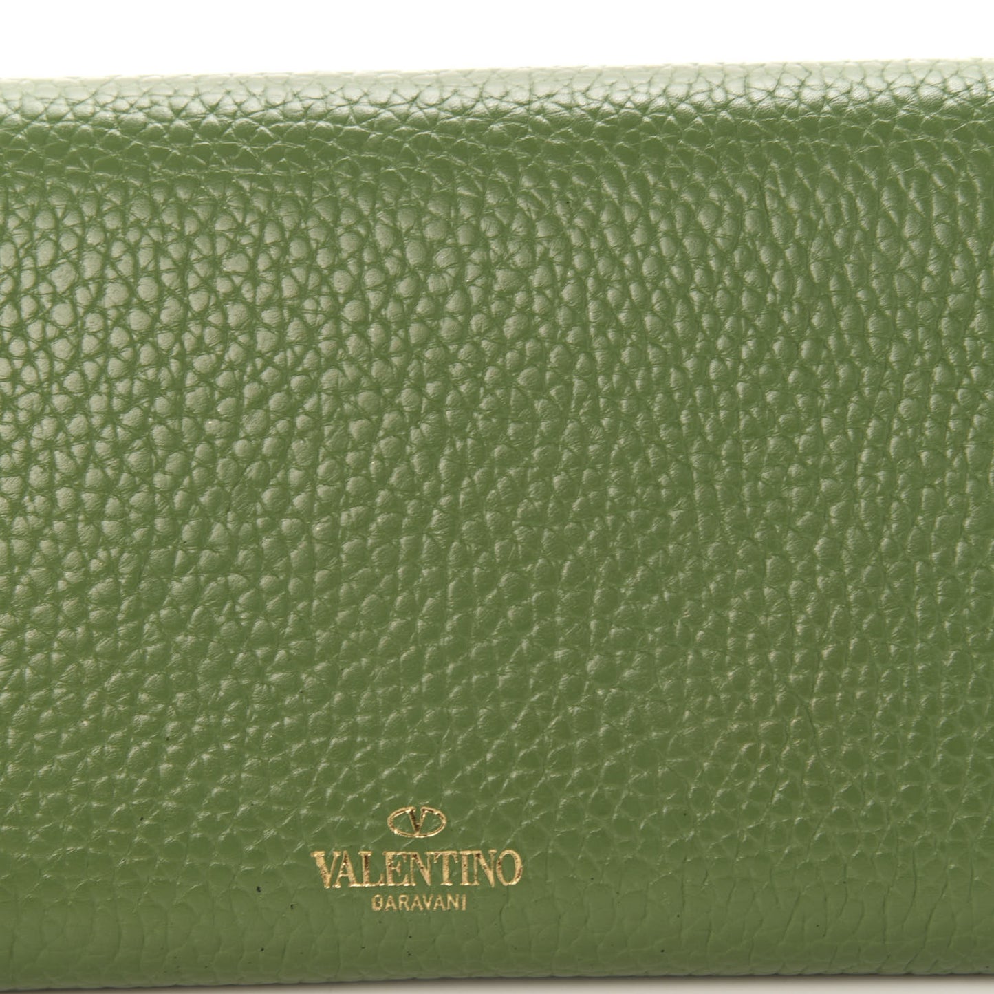 Pebbled Calfskin Rockstud Flap Wallet On Chain Deep Clover