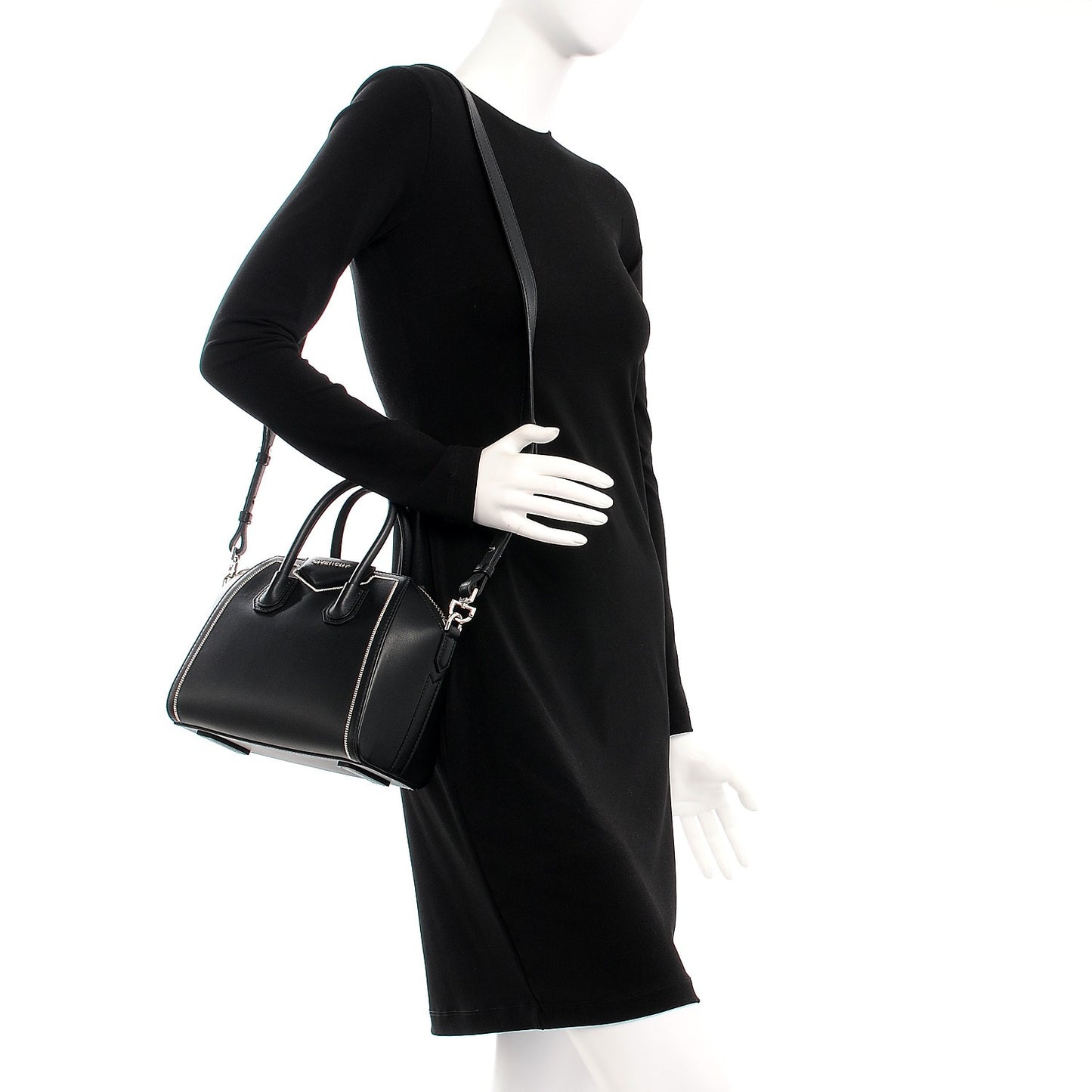 Calfskin Chain Detail Mini Antigona Black