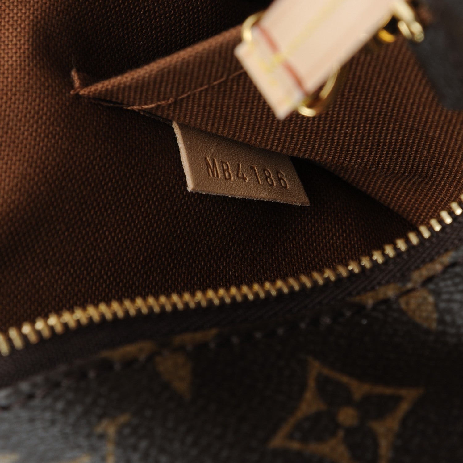 Louis Vuitton Monogram Pochette Accessories NM 7 of 7