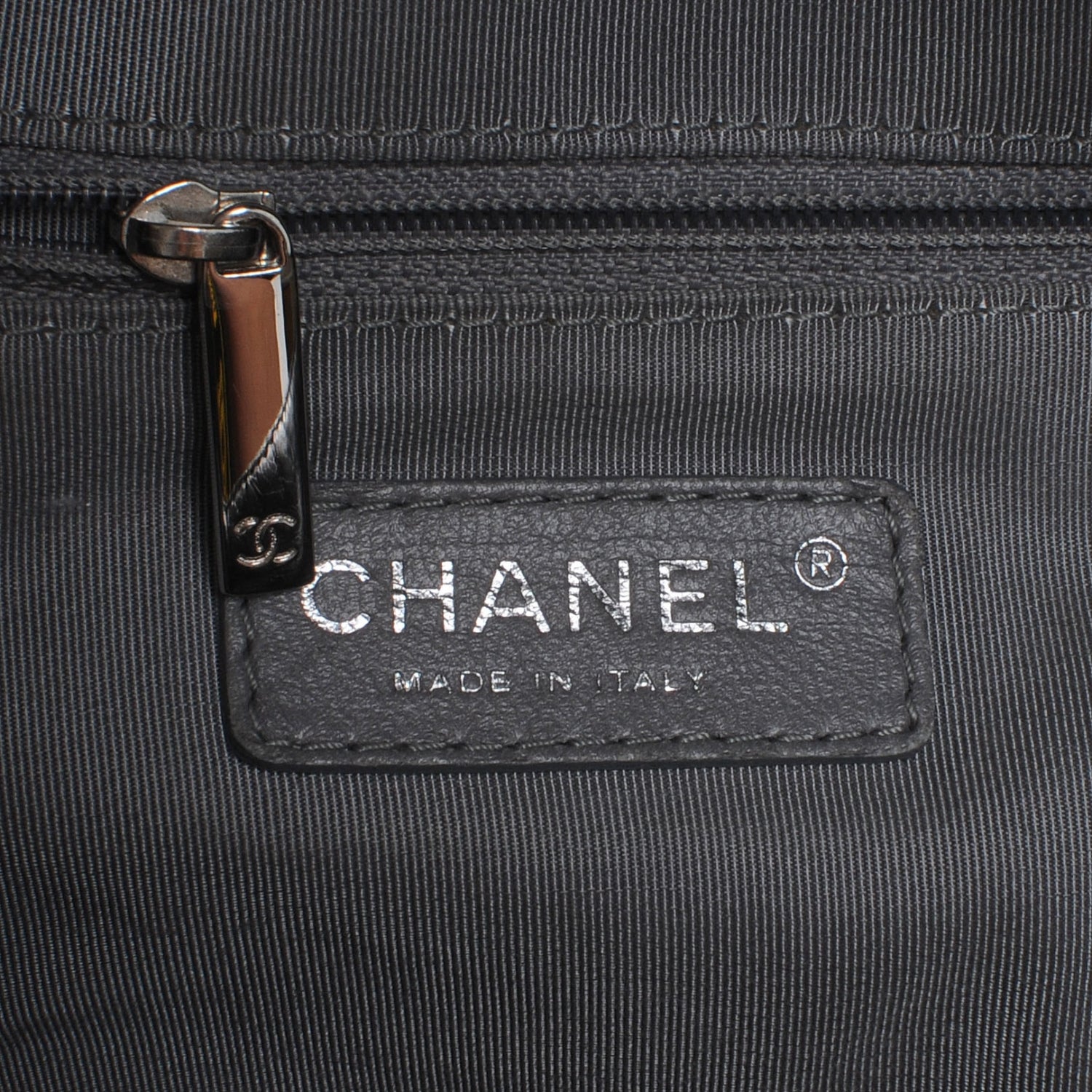 Chanel Lambskin Igloo Shoulder Bag Grey 5 of 7
