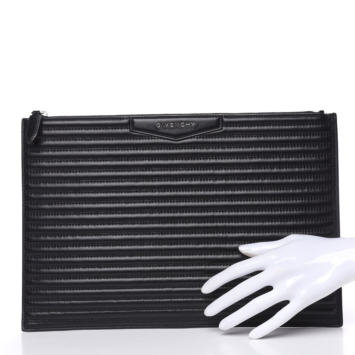 Calfskin Stitched Antigona Pouch Black