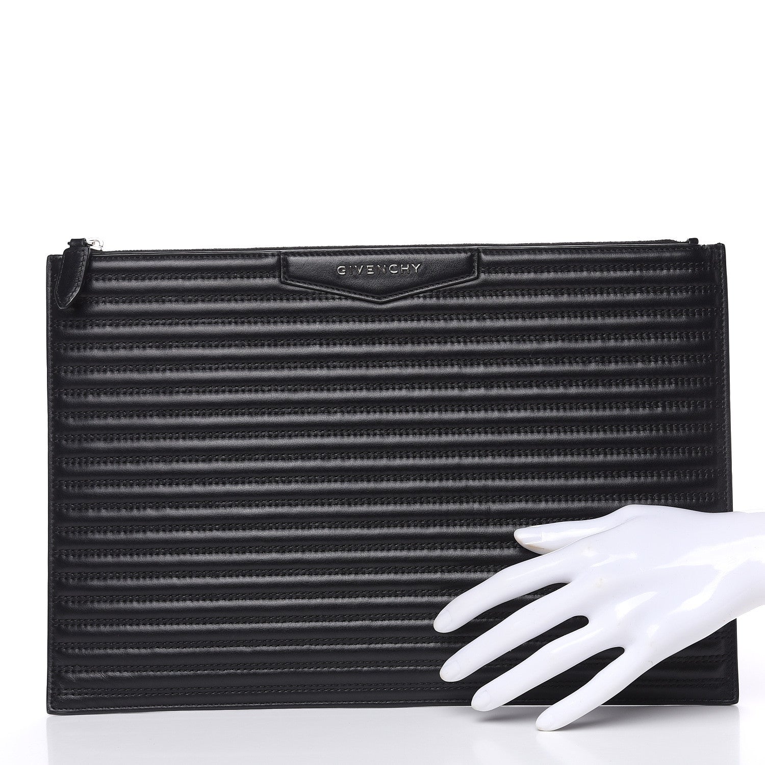 Givenchy Calfskin Stitched Antigona Pouch Black 2 of 11