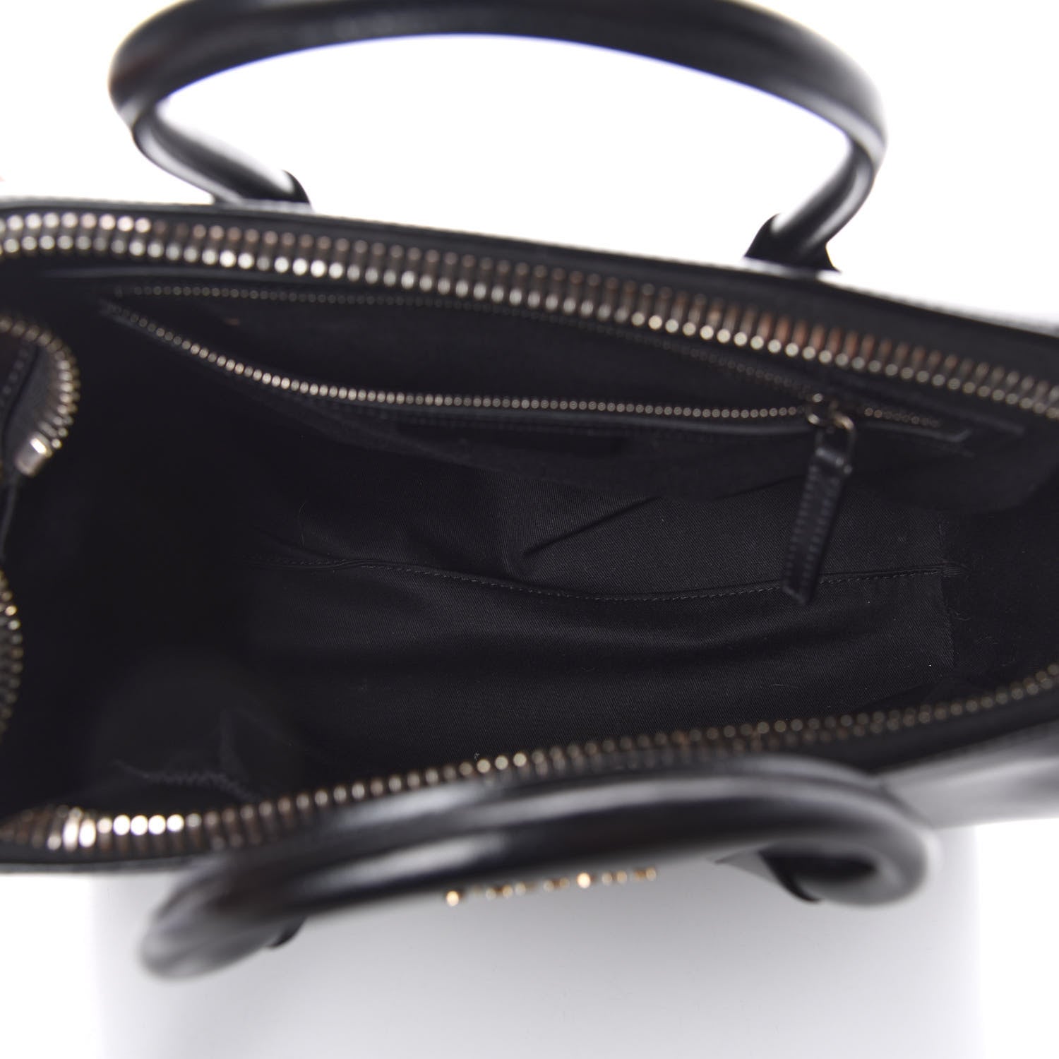Givenchy Shiny Lord Calfskin Medium Antigona Black 5 of 9