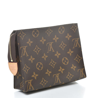Louis Vuitton Monogram Toiletry Pouch 19 3 of 7