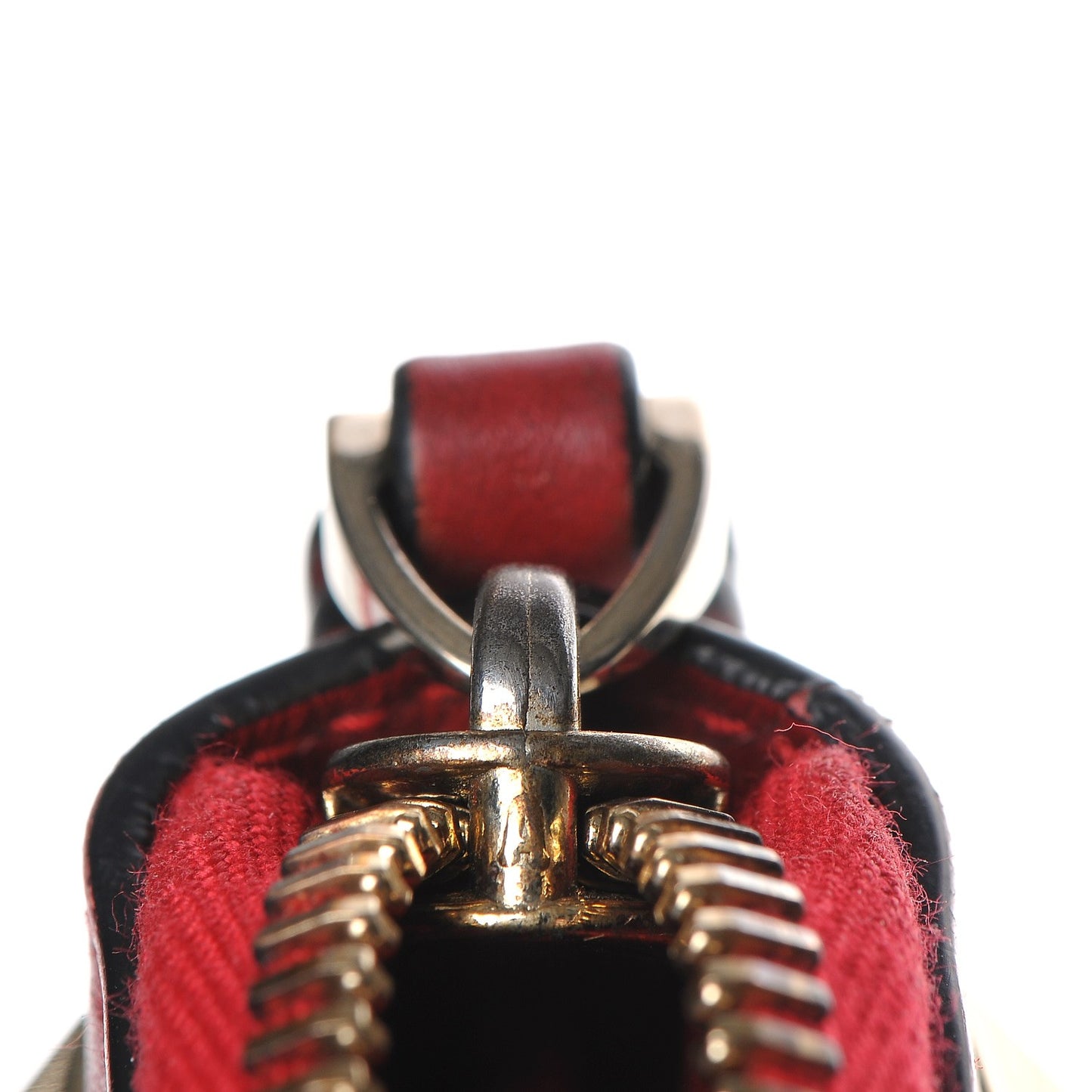 Calfskin Rockstud Zip Around Wallet Rosso Valentino