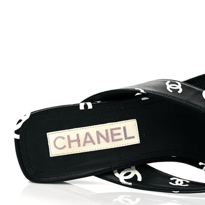 Chanel Lambskin Printed CC Thong Sandals 38.5 Black White 7 of 10
