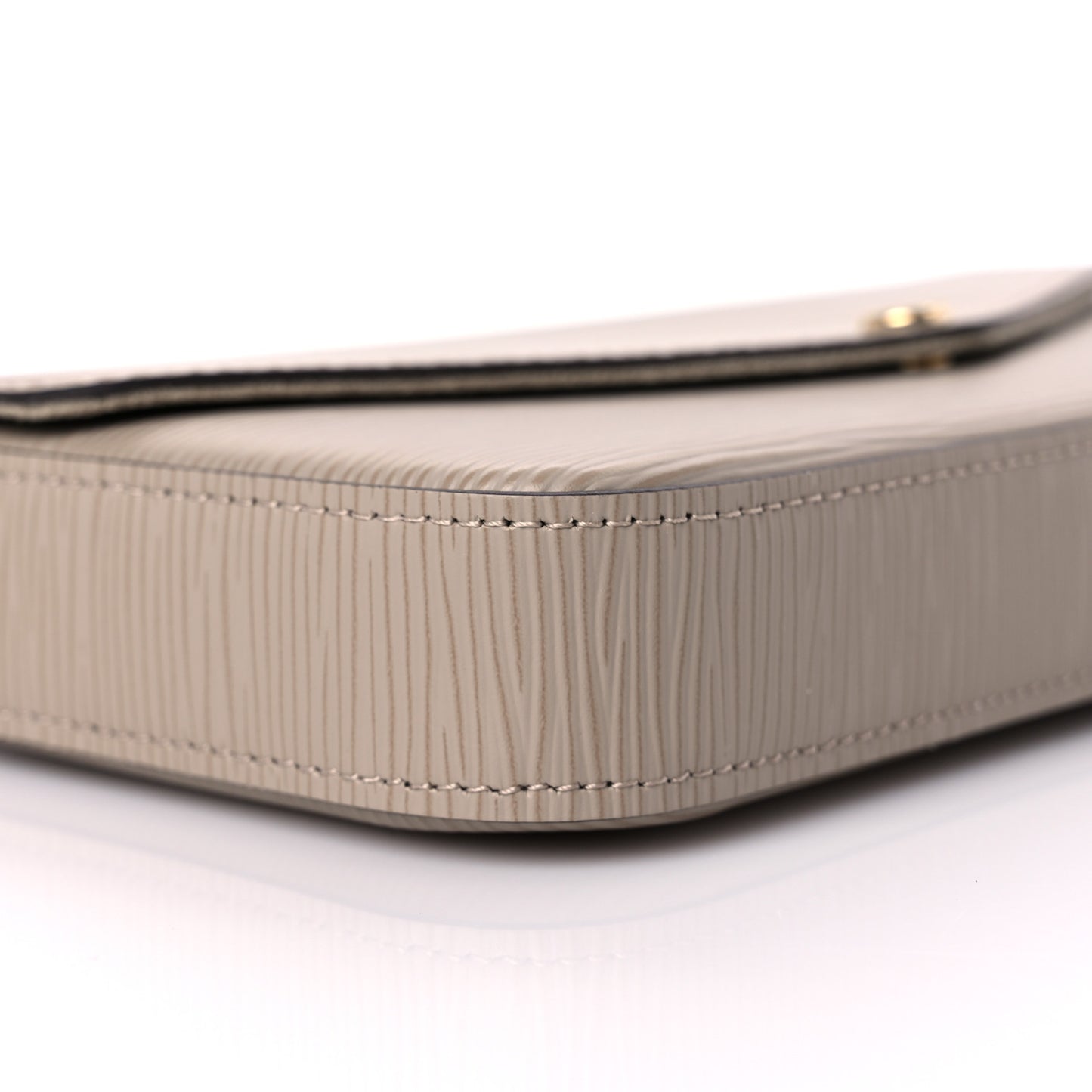 Epi Felicie Pochette Chain Wallet Galet