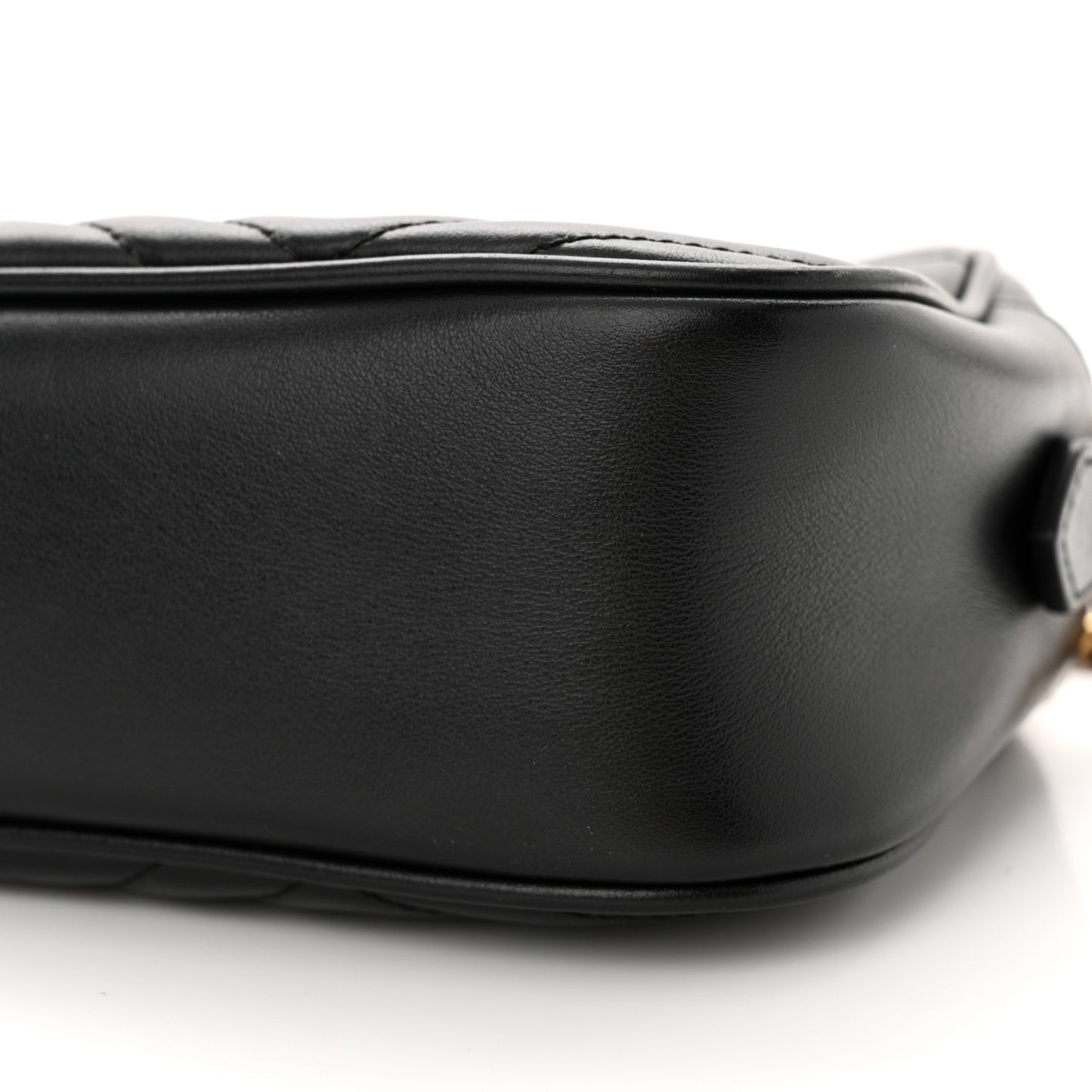 Calfskin Matelasse Small GG Marmont Chain Shoulder Bag Black