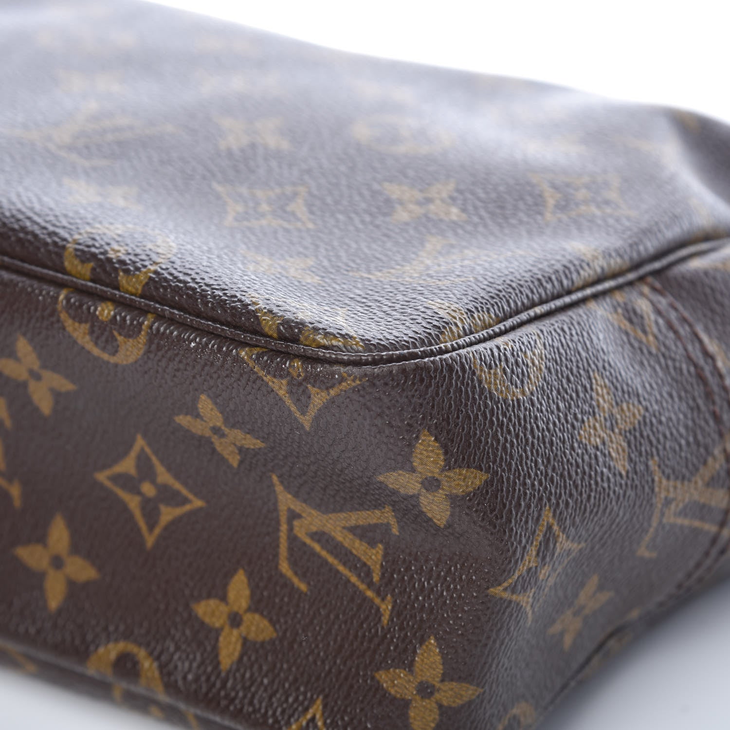 Louis Vuitton Monogram Trousse Toilette 28 12 of 14