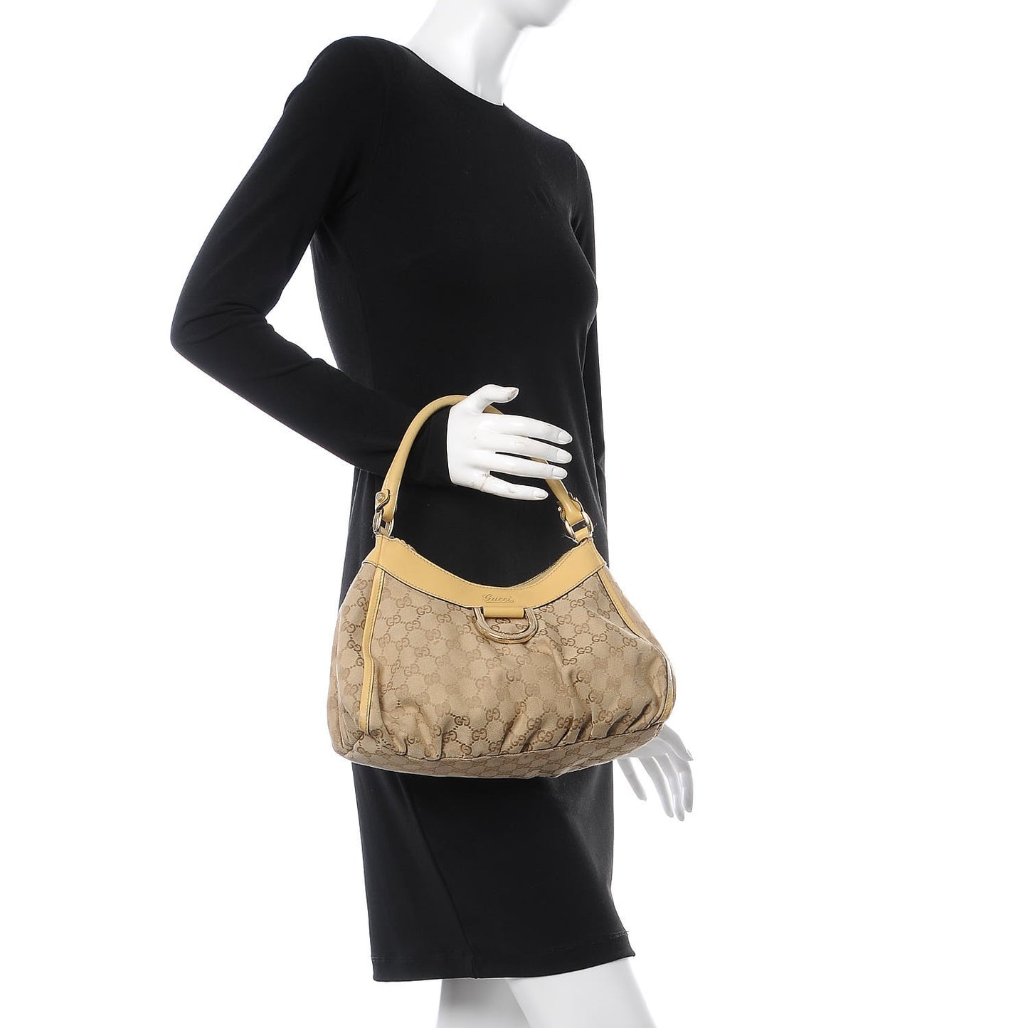 Monogram Medium D Gold Ring Hob Yellow