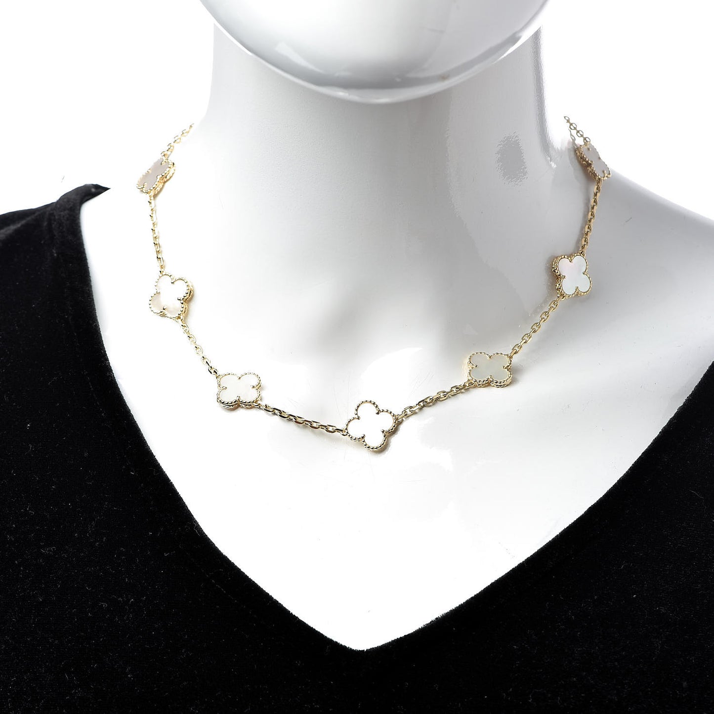 18K Yellow Gold Mother of Pearl 10 Motifs Vintage Alhambra Necklace
