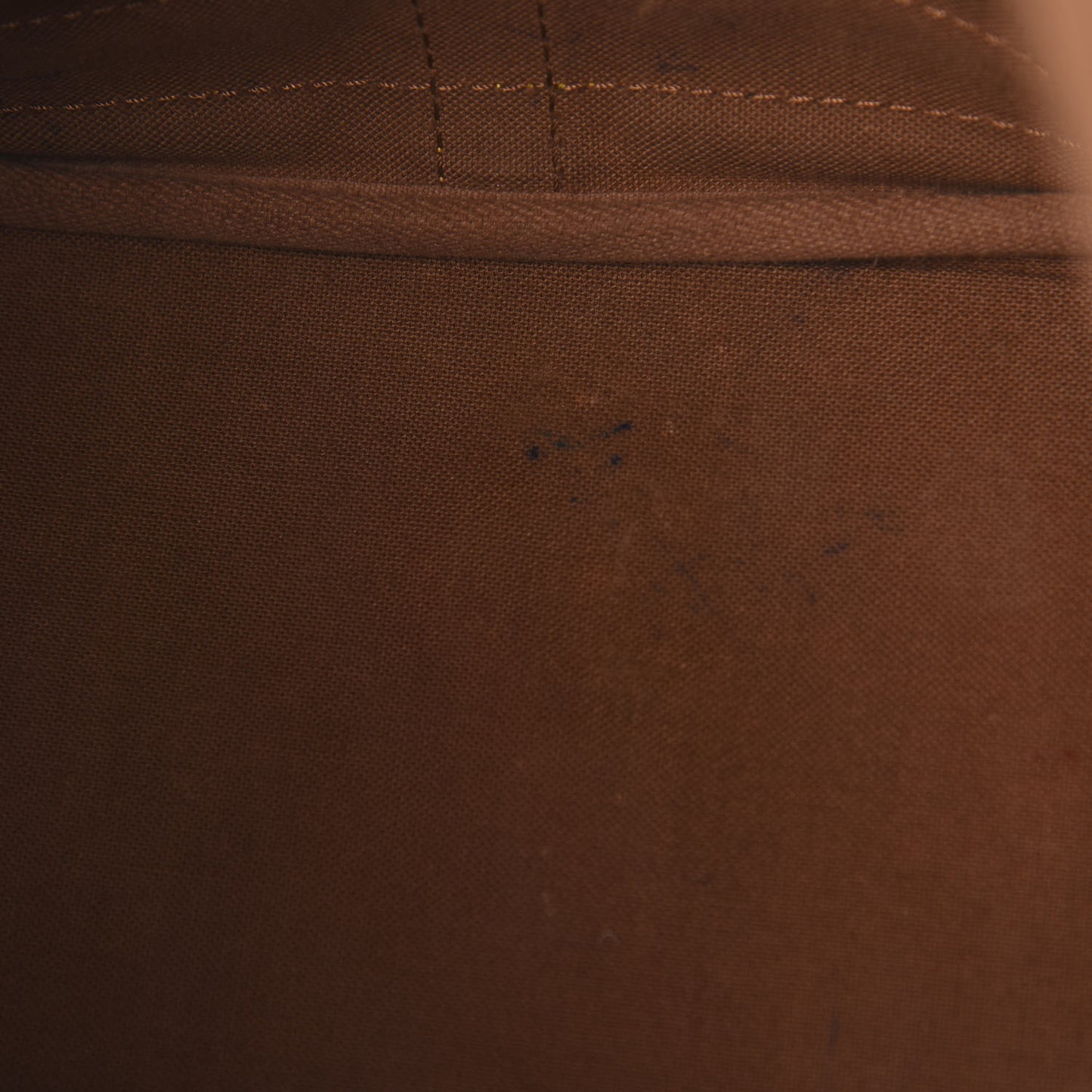 Monogram Noe