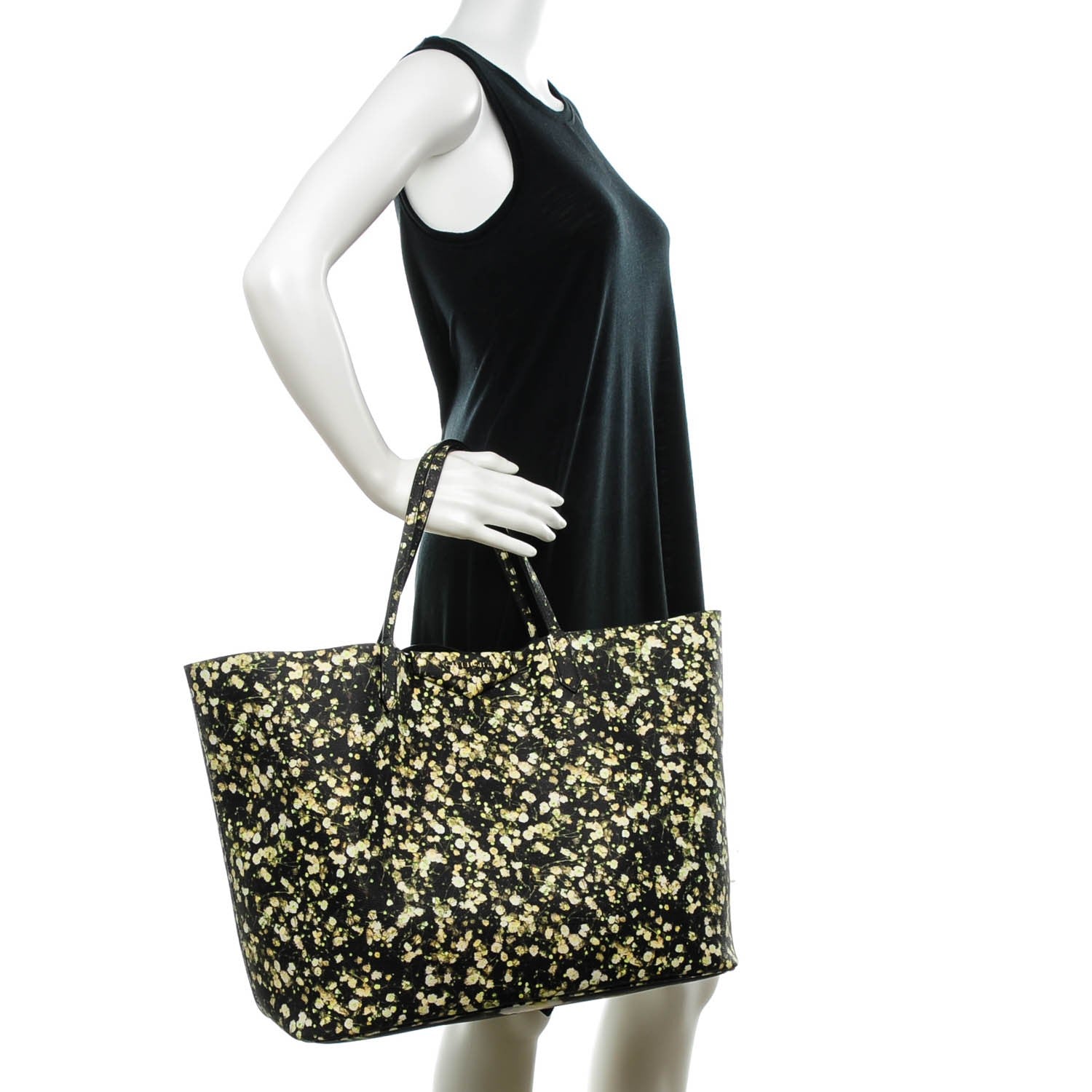 Givenchy Textured Coated Canvas Baby's Breath Print Large Antigona Tote 2 of 8