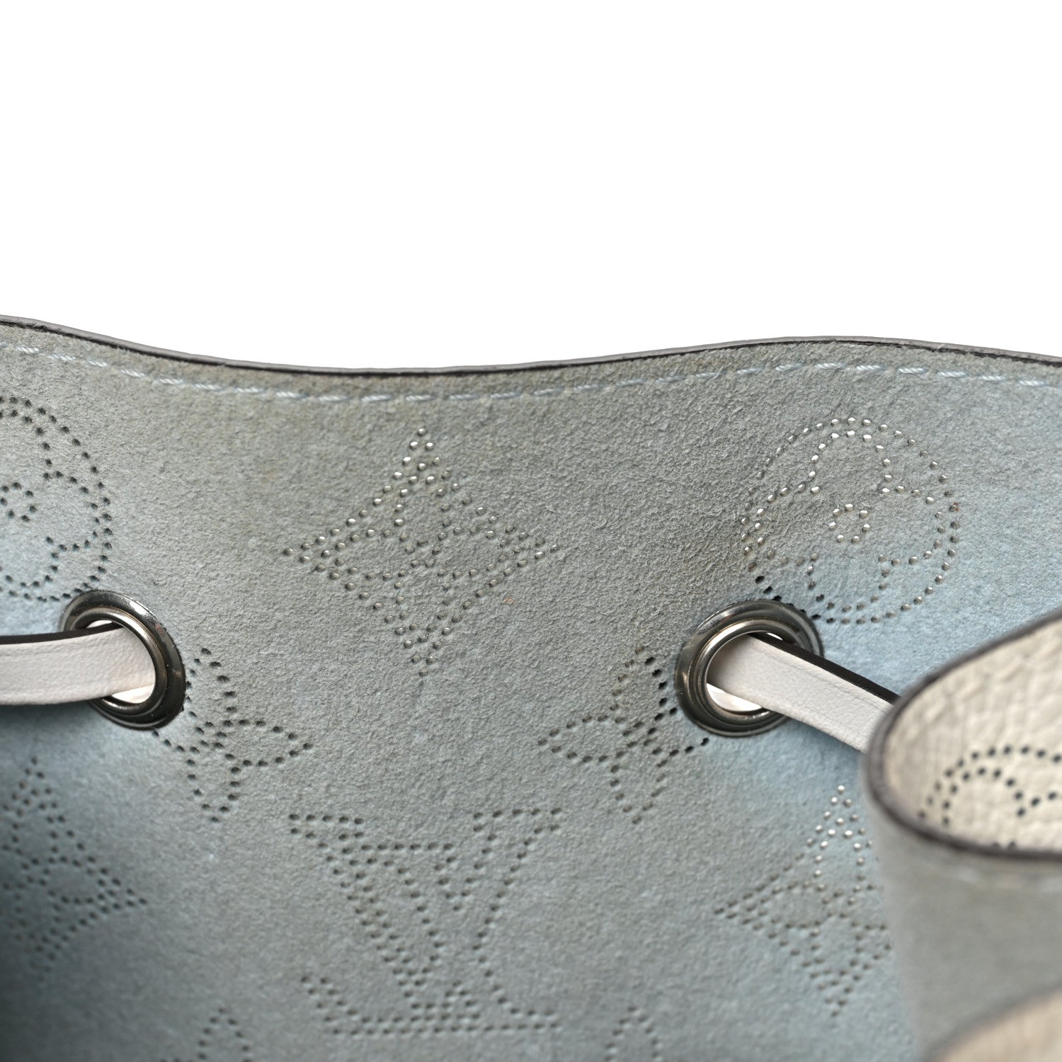 Louis Vuitton Mahina Degrade Muria Bleu 9 of 9