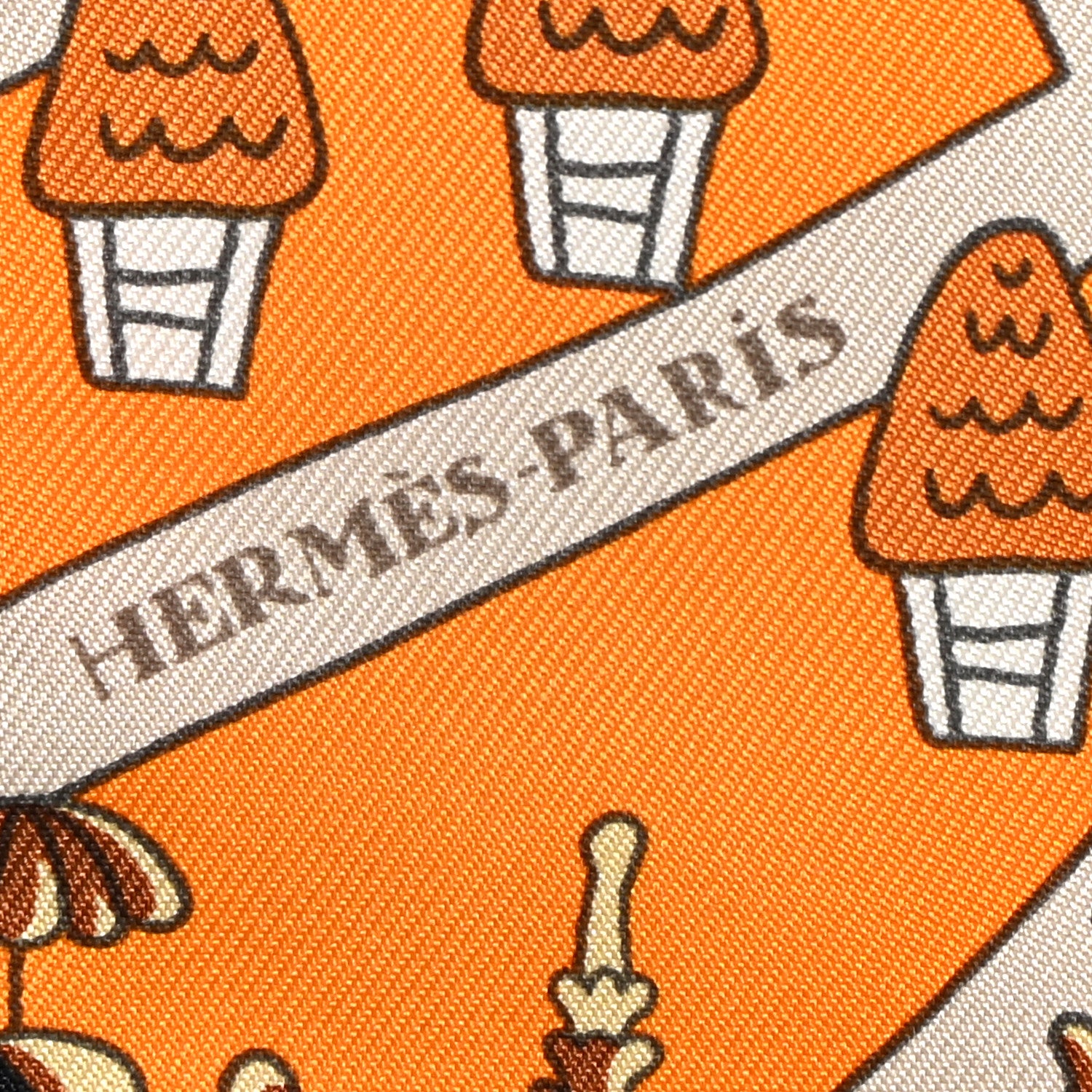 Hermes Silk Les Nouveaux Amoureux de Paris Twilly Orange Ciel Beige 2 of 8