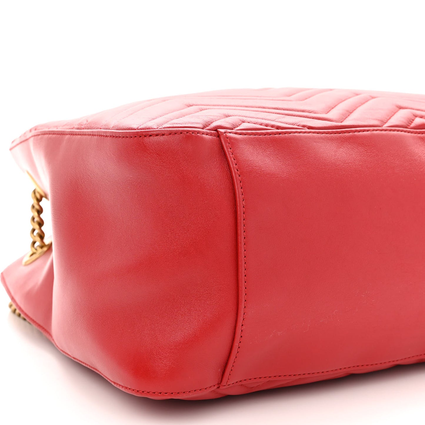 Calfskin Matelasse Medium GG Marmont Shoulder Tote Bag Hibiscus Red