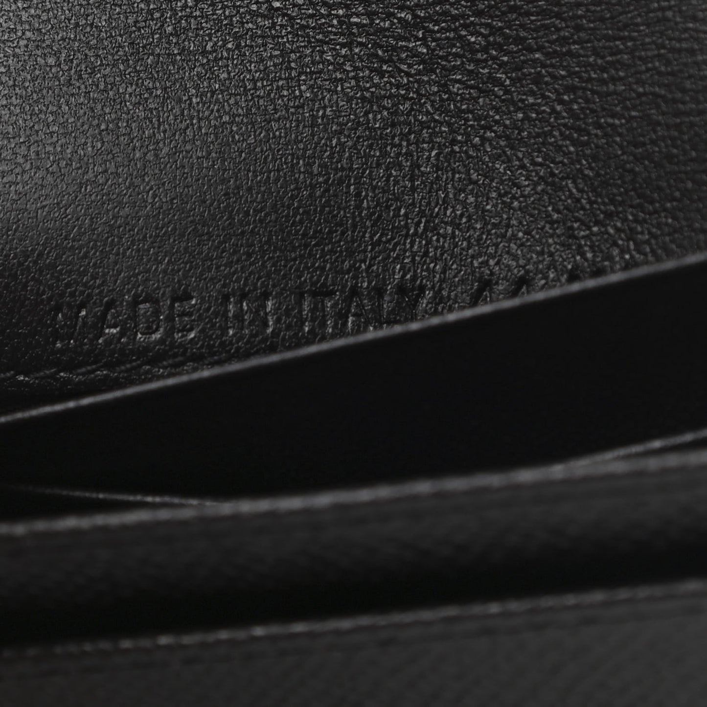 Grained Calfskin Saddle Card Holder Black