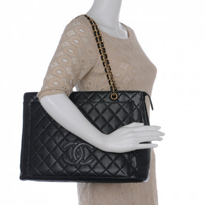 Chanel Caviar Quilted CC Shoulder Bag Black 2 of 9