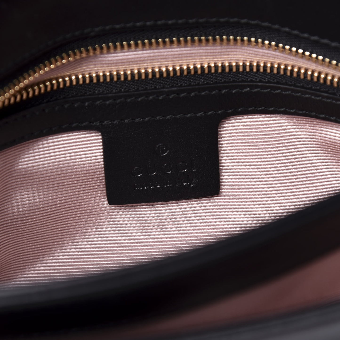 Vitello Palmellato Lux Small Arli Flap Shoulder Bag Black