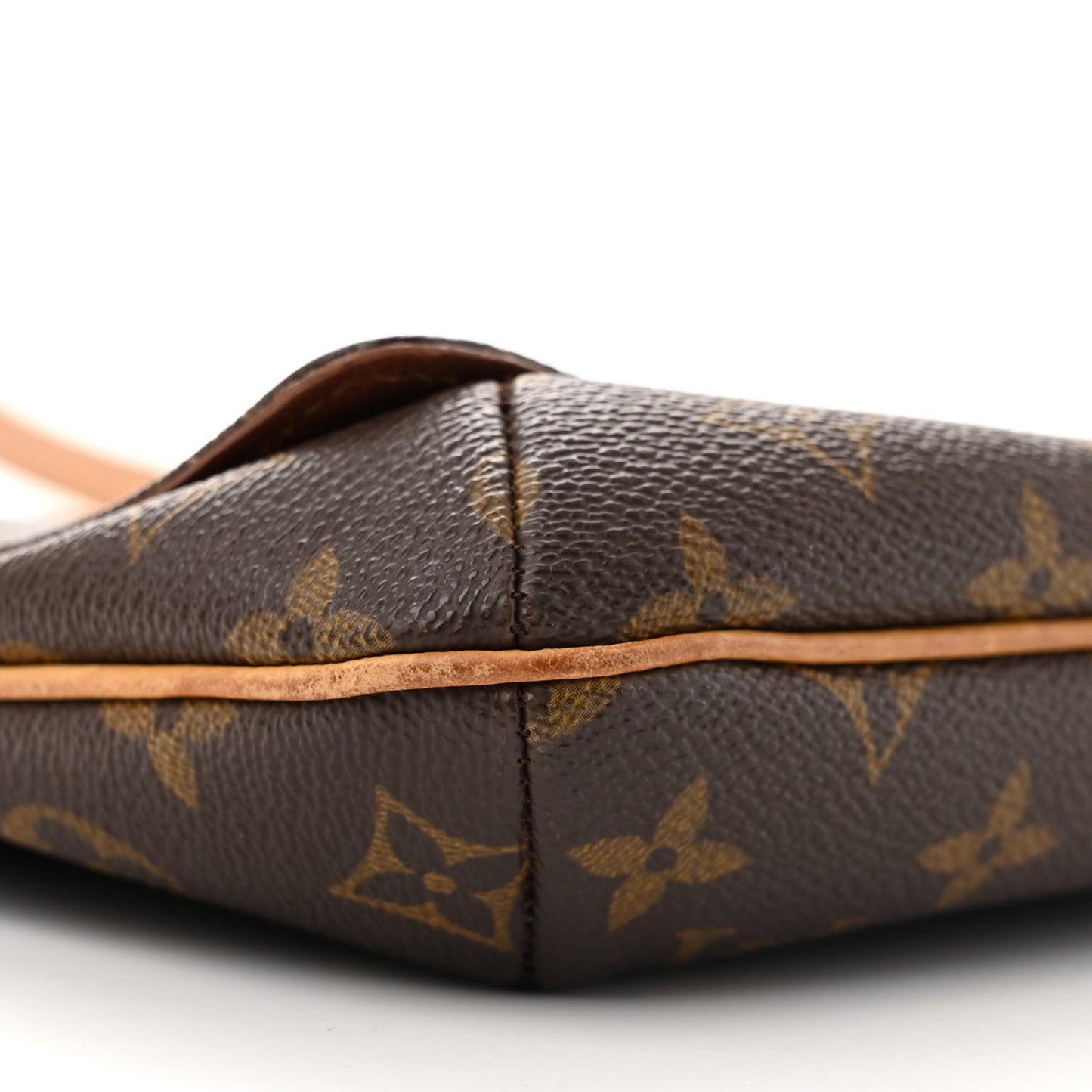 Monogram Musette Tango