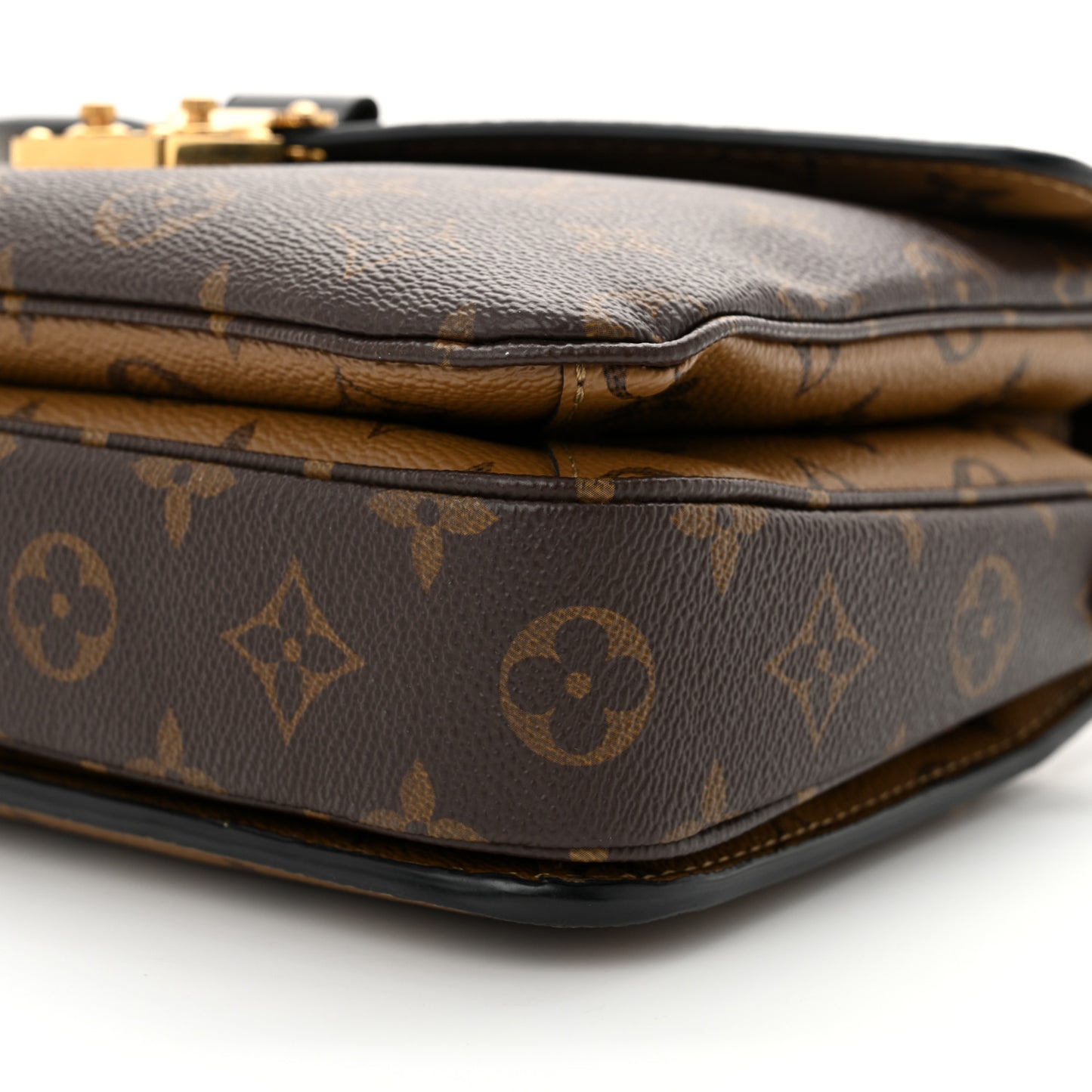 Reverse Monogram Pochette Metis