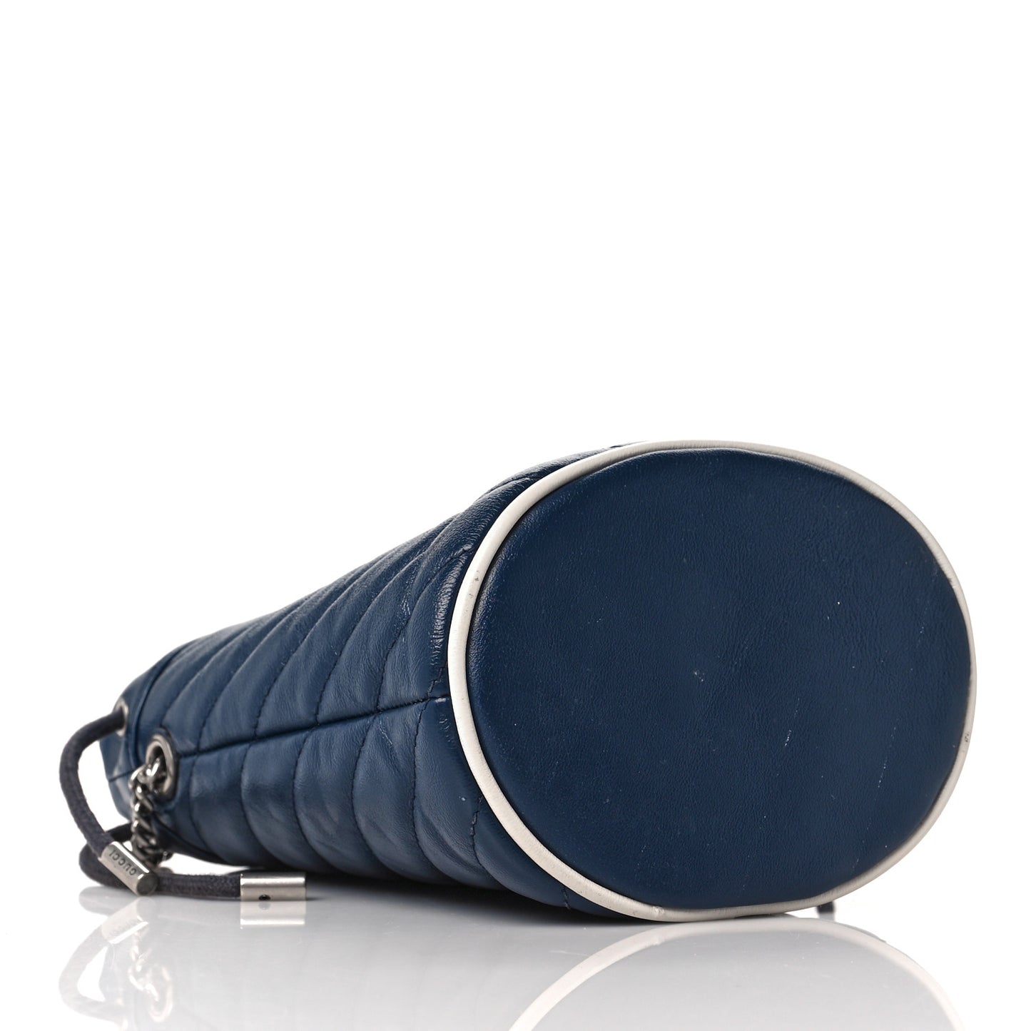 Vintage Effect Calfskin Matelasse Diagonal Mini Torchon GG Marmont 2.0 Bucket Bag Blue Agata Mystic White