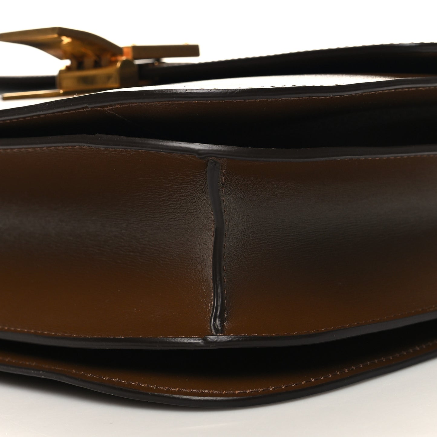 Box Calfskin Medium Classic Box Flap Bag Camel