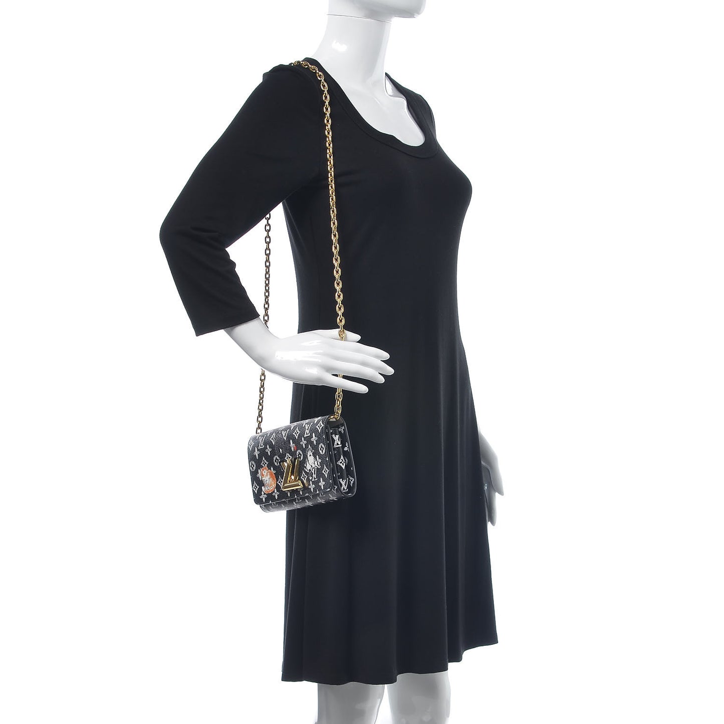 Catogram Twist Chain Wallet Black