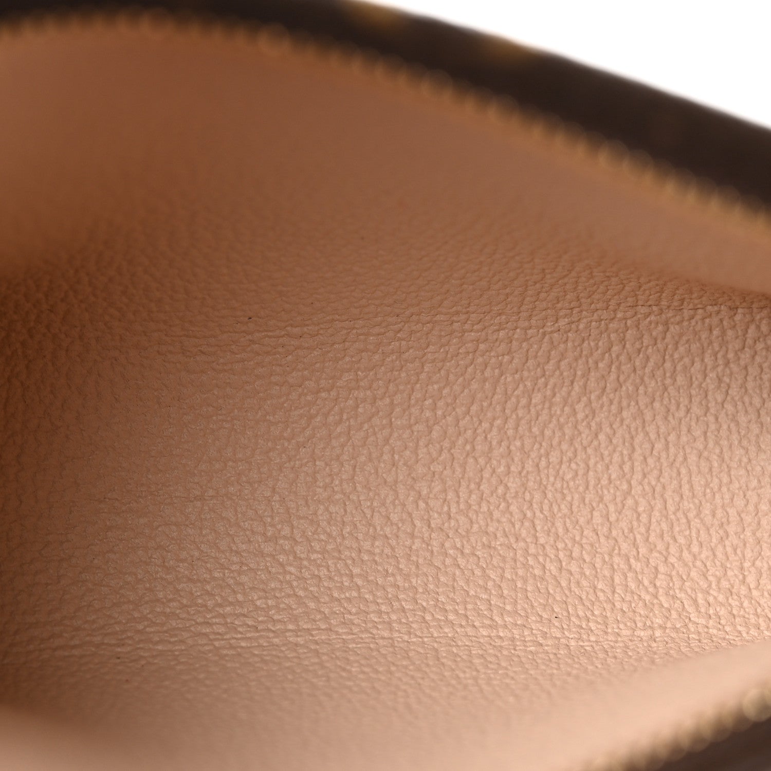 Louis Vuitton Monogram Toiletry Pouch 15 5 of 7