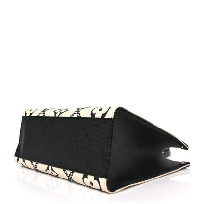Louis Vuitton Empreinte Monogram Giant Broderies Onthego MM Cream Black 8 of 8